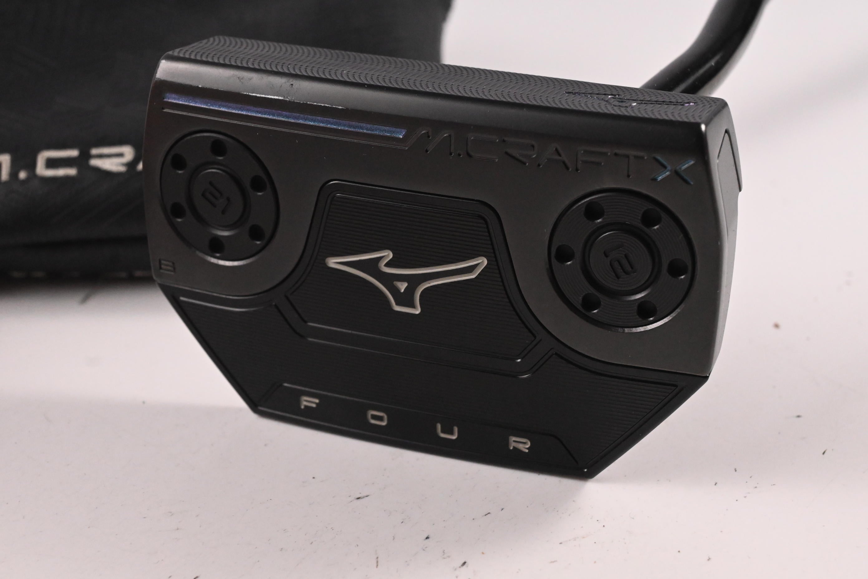 Mizuno M-Craft Black Ion Putter / 33 Inch