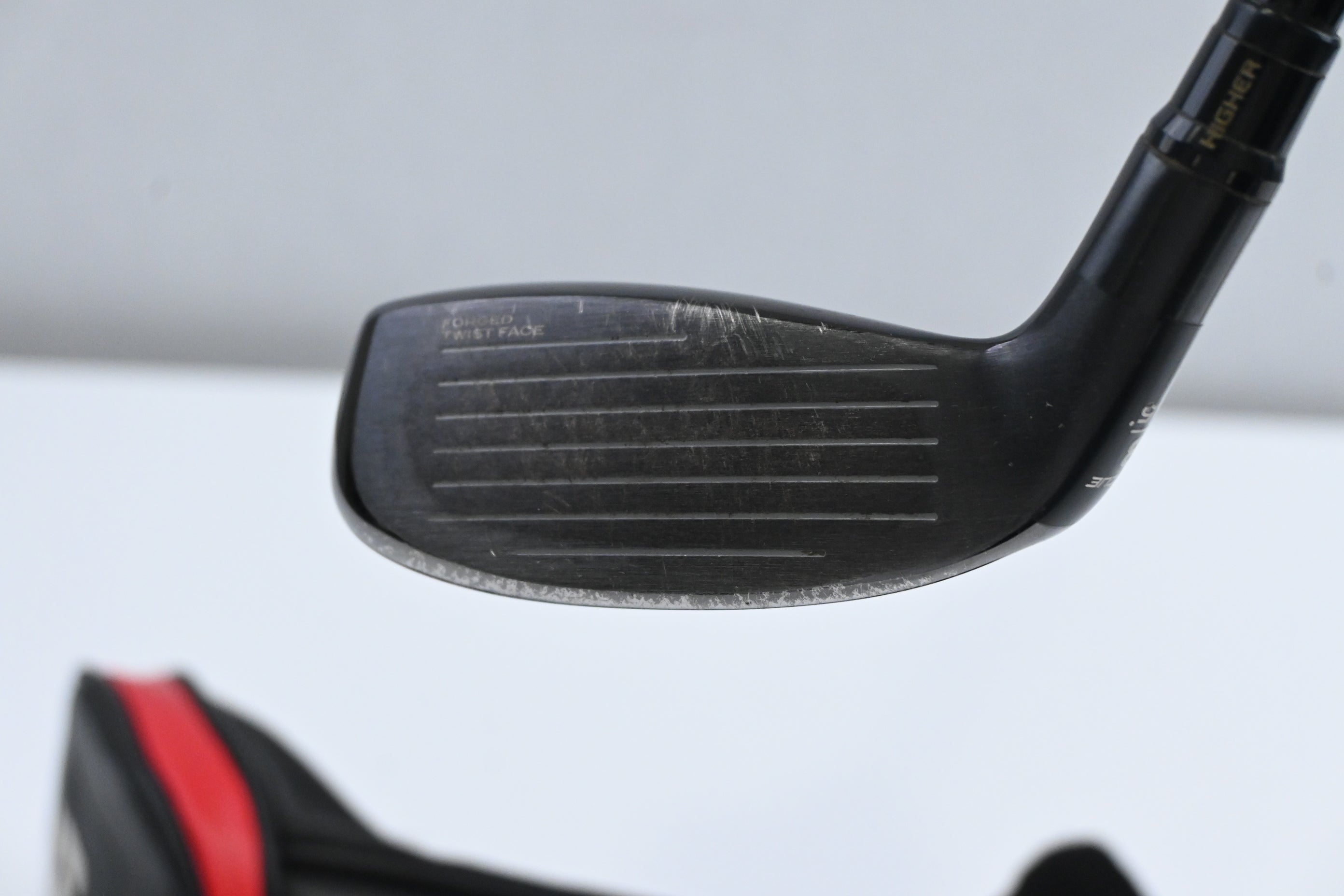 Taylormade Stealth Plus #3 Hybrid / 19.5 Degree / Stiff Flex HZRDUS Smoke RDX 80