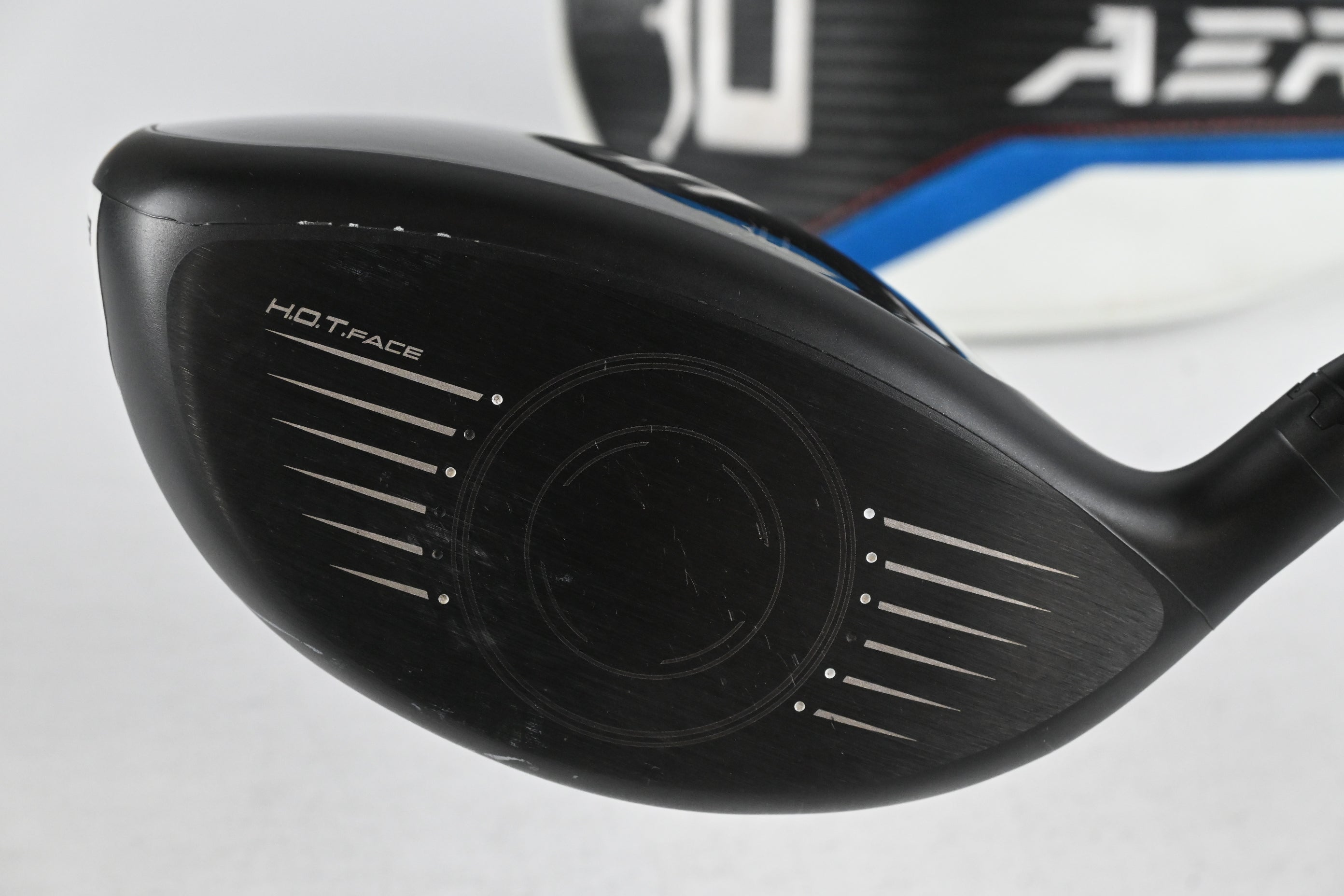 Cobra Aerojet Driver / 9 Degree / X-Flex Kai'li White 60 Shaft