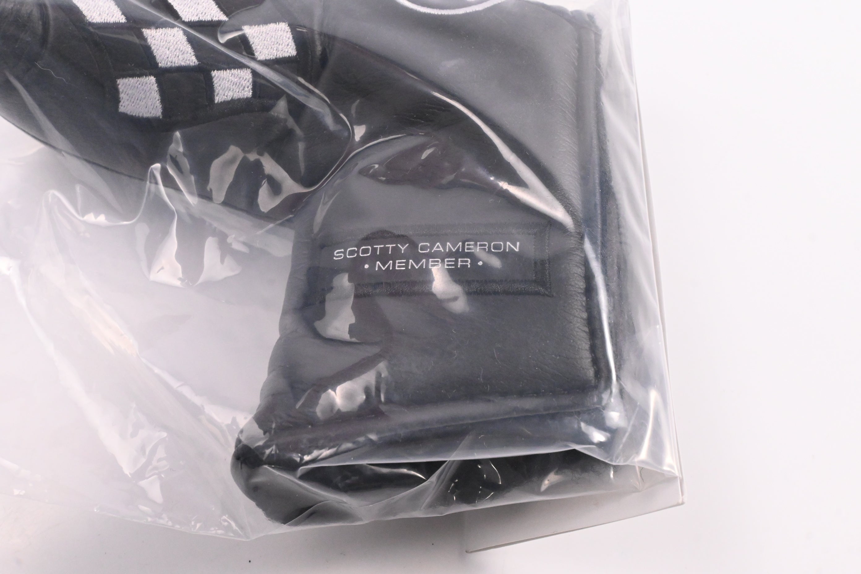 Scotty Cameron 2022 Club Cameron Member / Putter Headcover / Blade / Black