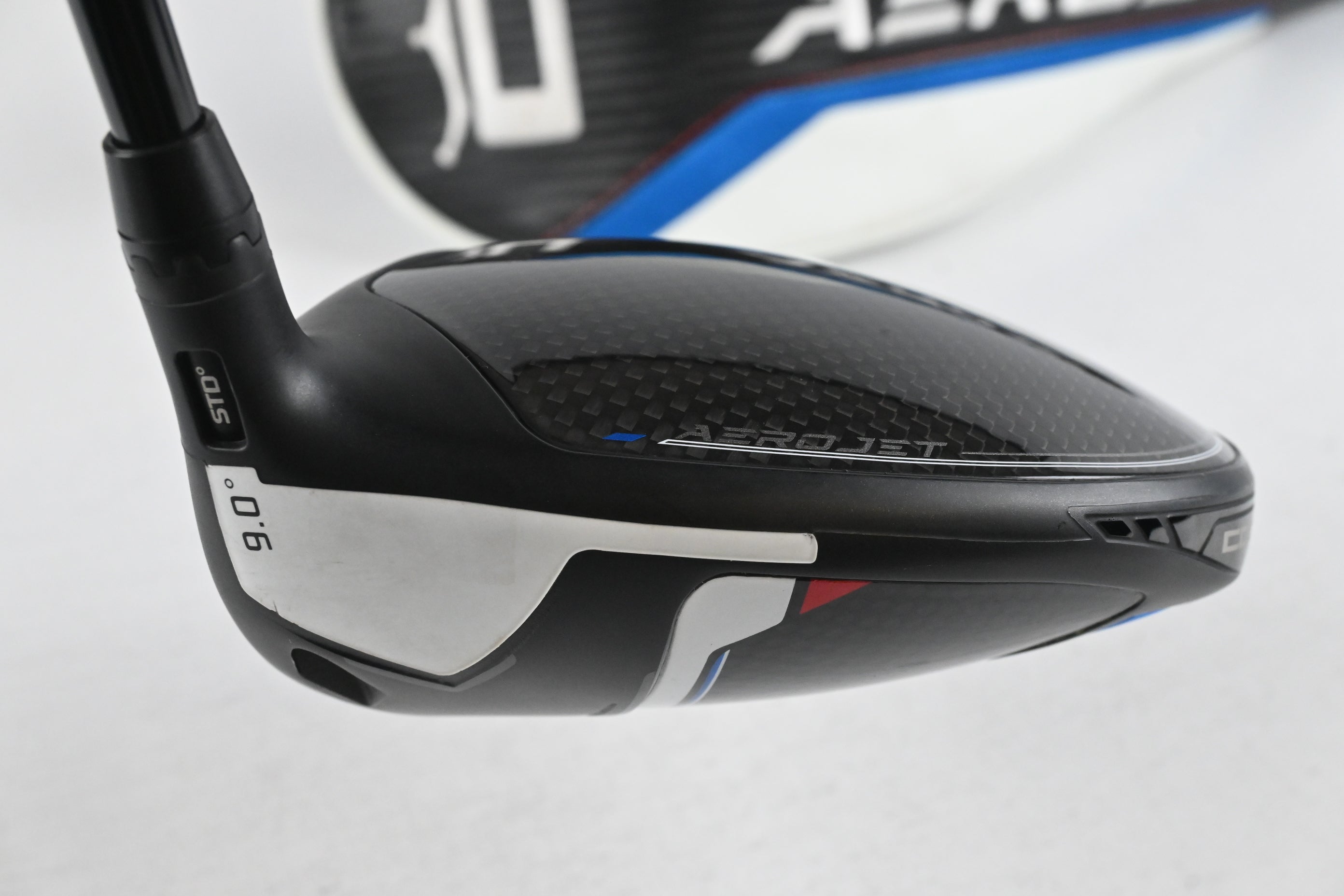 Cobra Aerojet Driver / 9 Degree / X-Flex Kai'li White 60 Shaft