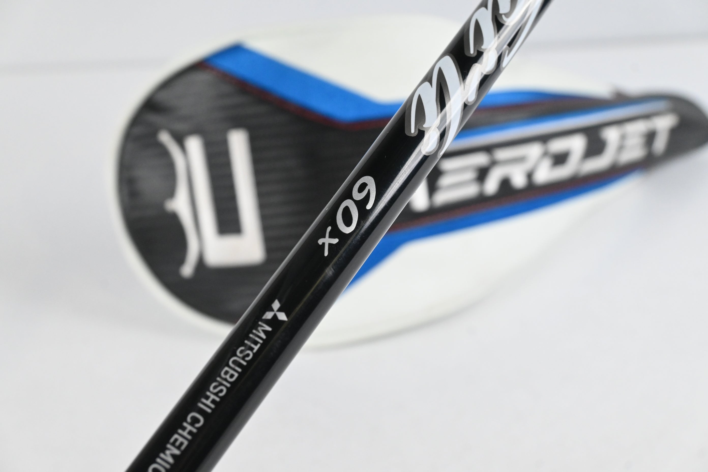 Cobra Aerojet Driver / 9 Degree / X-Flex Kai'li White 60 Shaft
