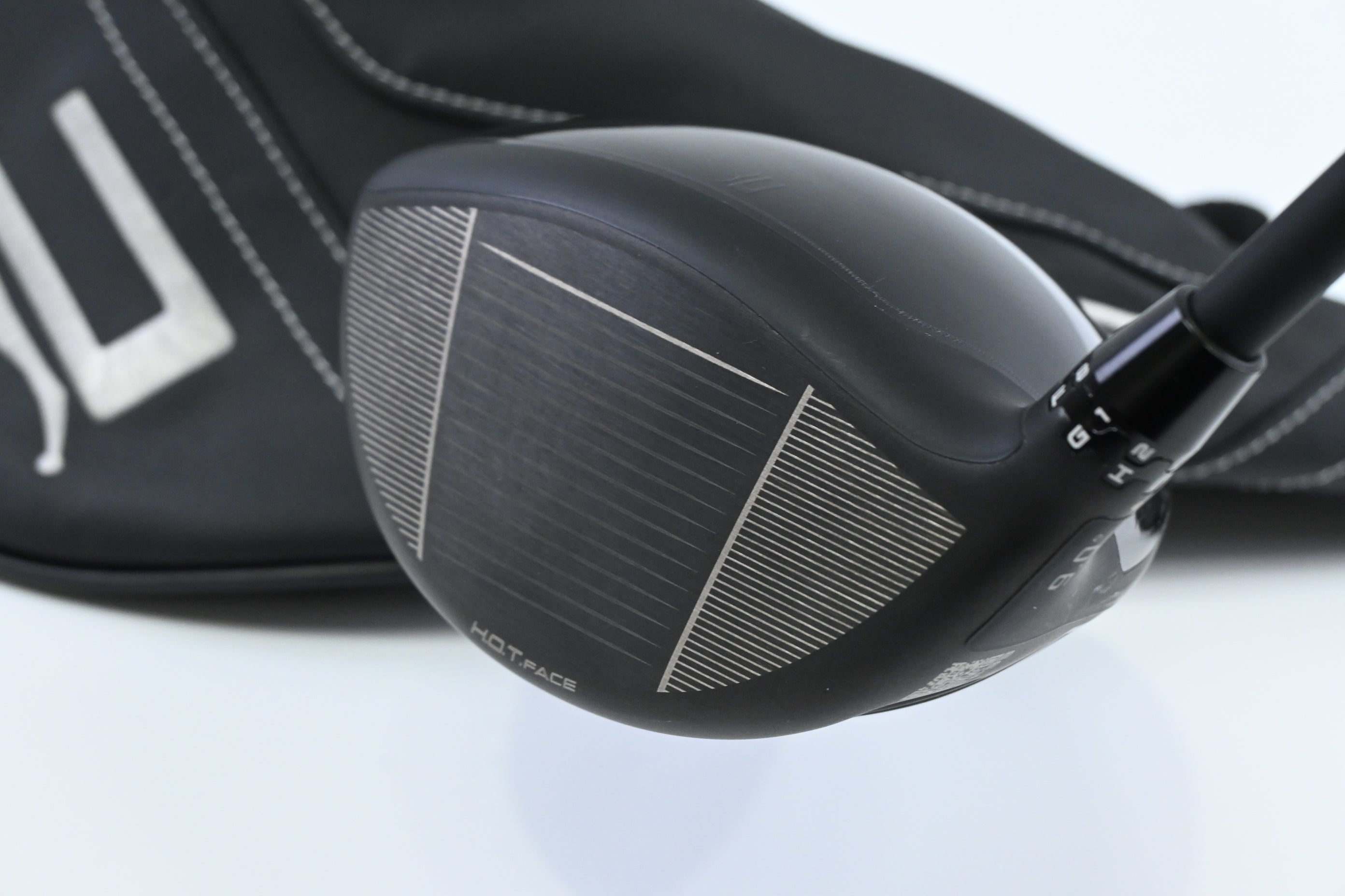 Cobra OPTM LS Driver / 9 Degree / Stiff Flex Kai'li White 60 Shaft