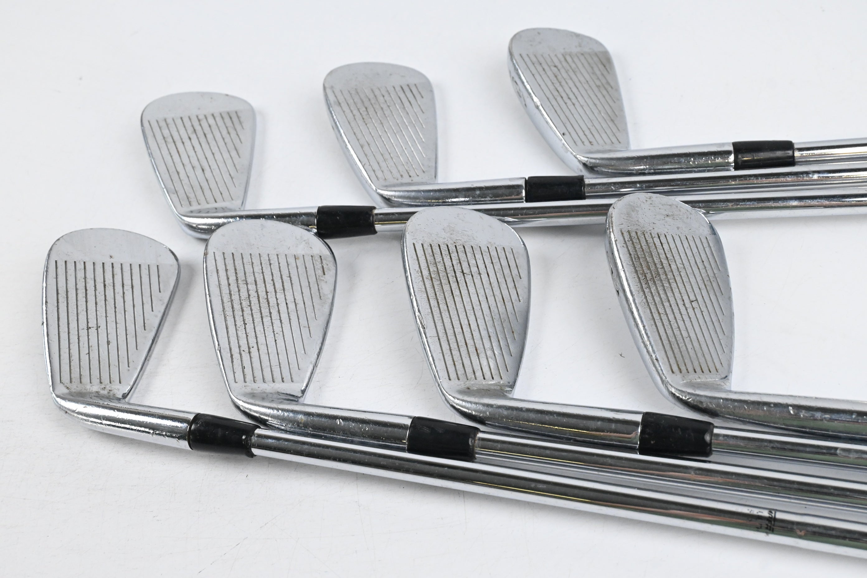 Titleist AP2 710 Irons / 4-PW / Stiff Flex Dynamic Gold S300 Shafts