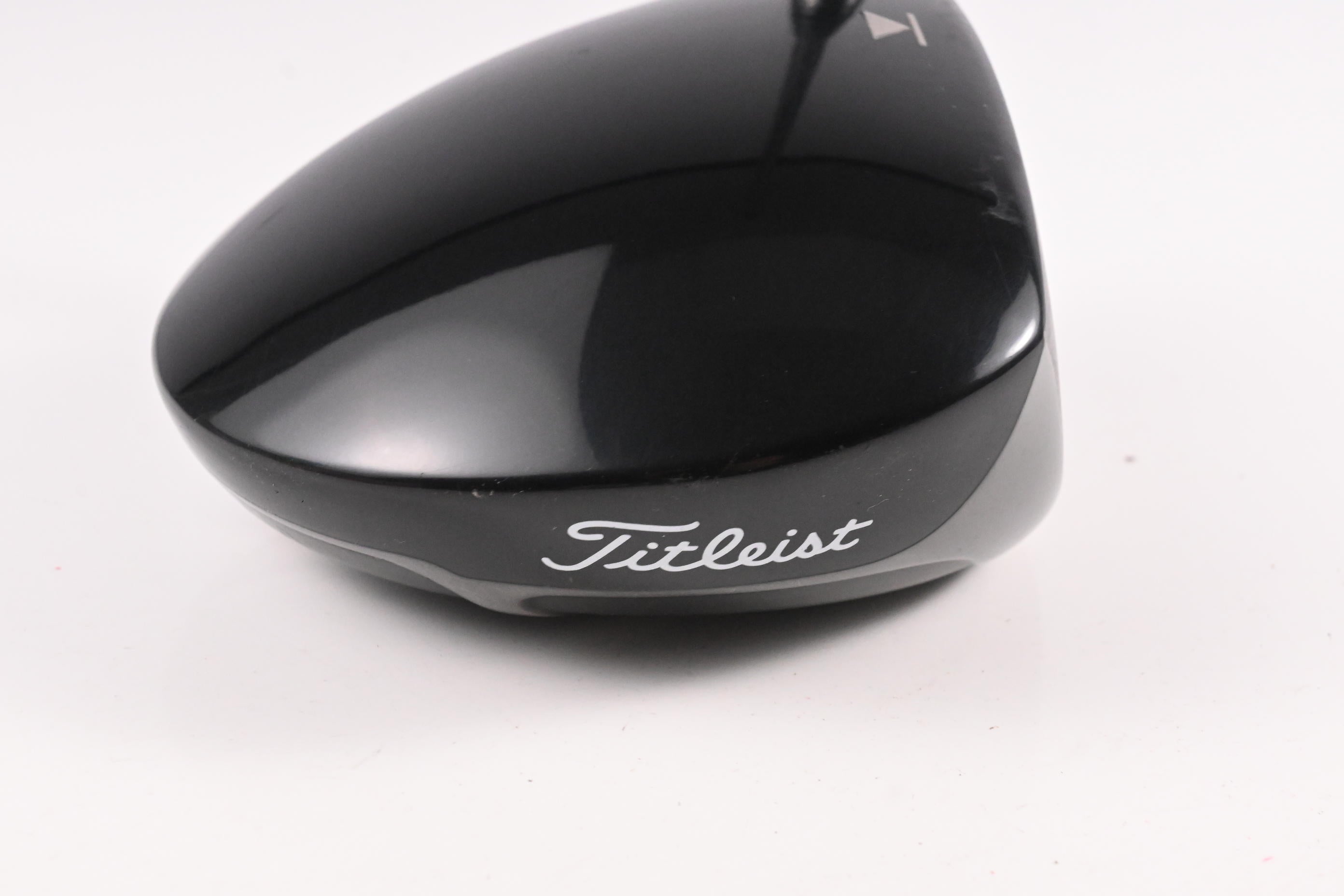 Titleist 910 D3 Driver / 9.5 Degree / Stiff Flex Aldila RIP 60 Shaft