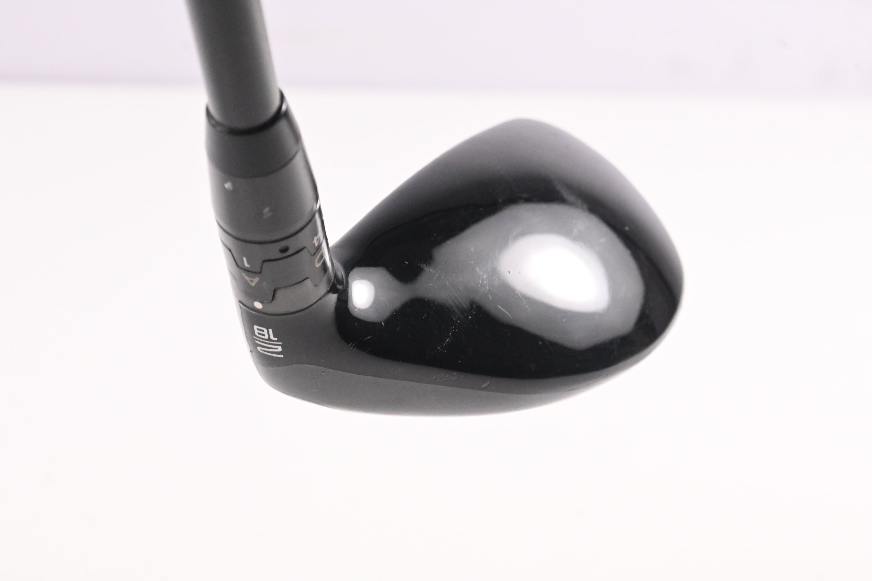 Titleist TSi3 #2 Hybrid / 18 Degree / Stiff Flex HZRDUS Smoke Black RDX 80 Shaft