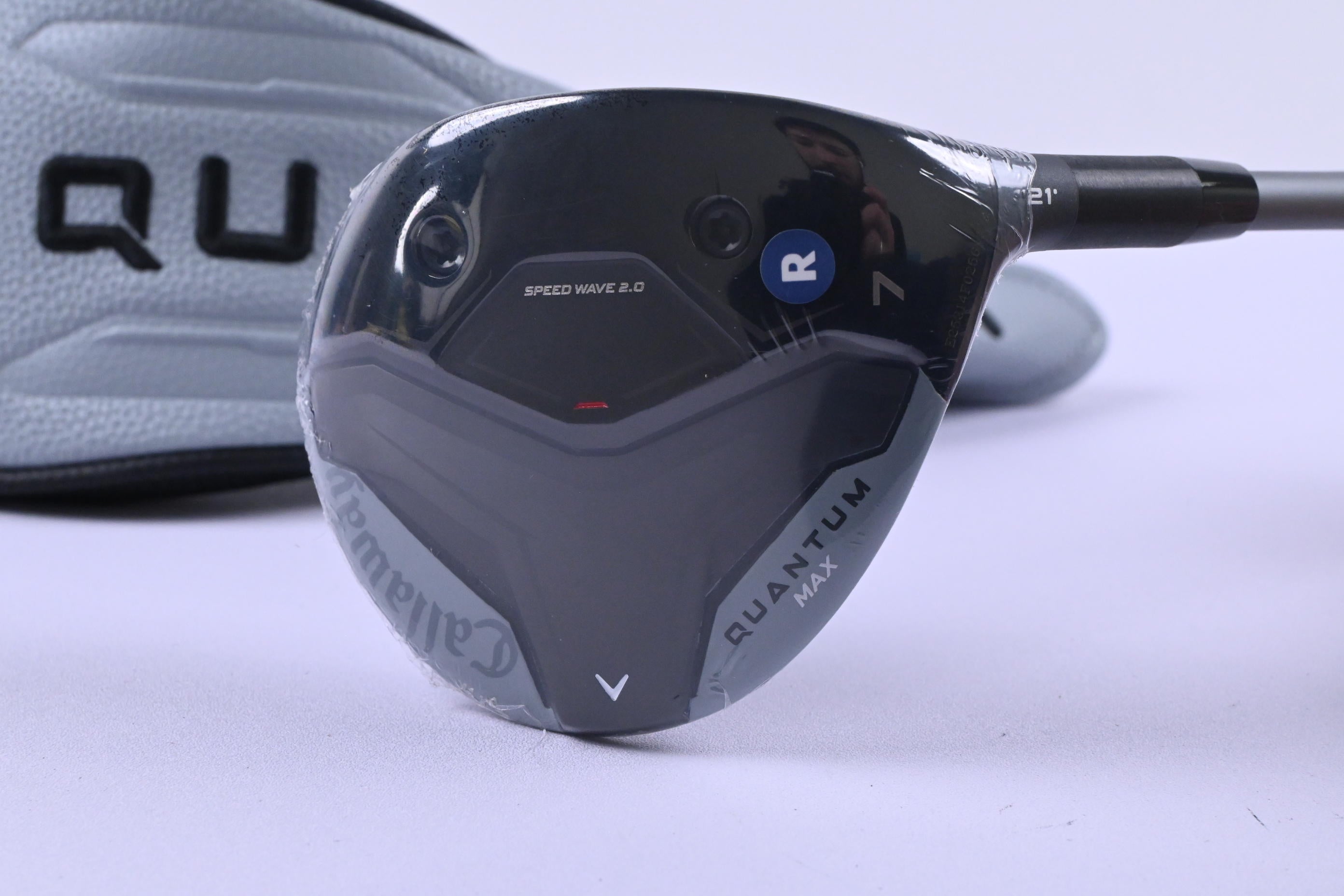 Callaway Quantum Max #7 Wood / 21 Degree / Regular Flex Denali Frost Silver 60