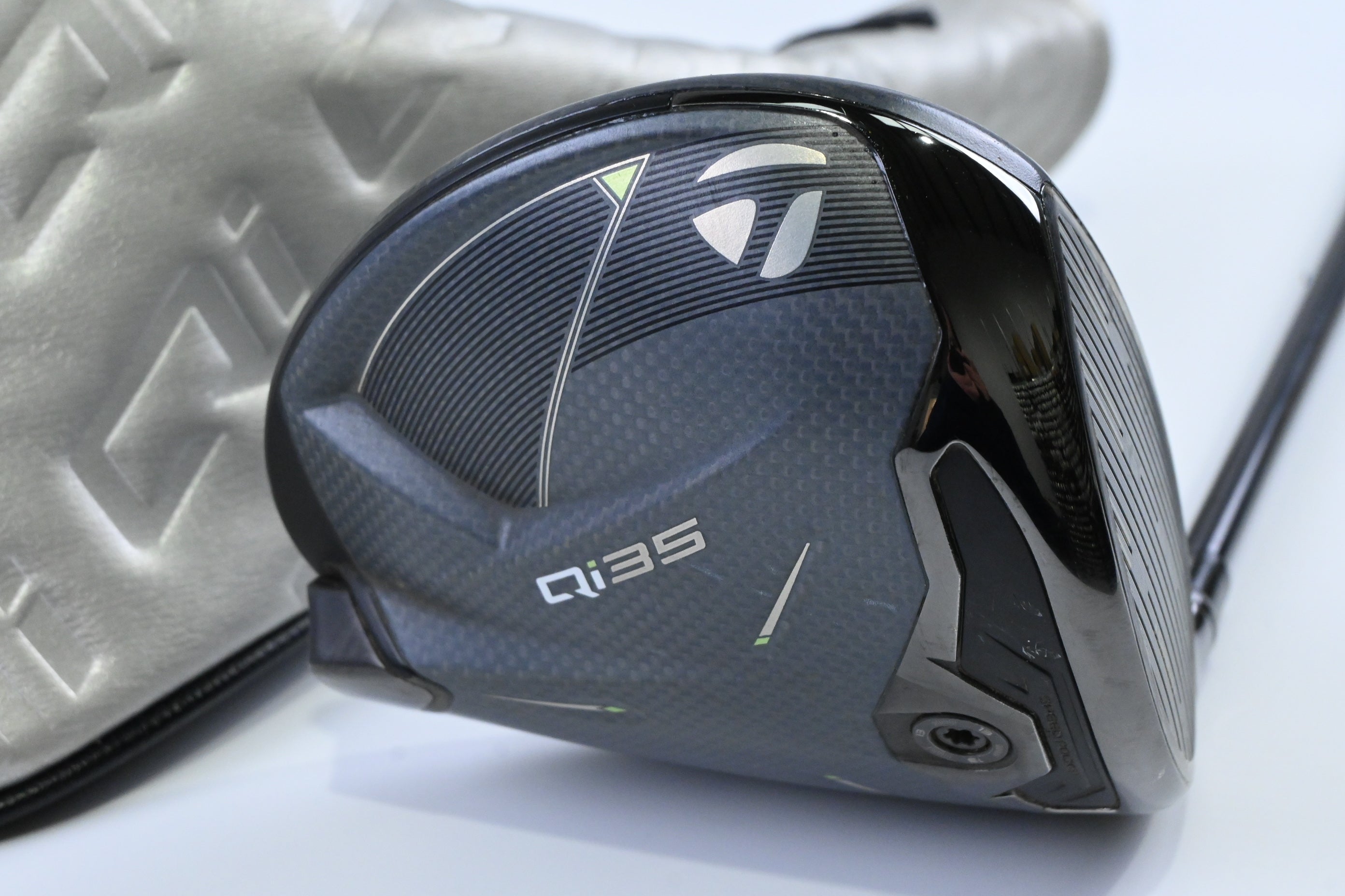 Taylormade Qi35 Driver / 9 Degree / Stiff Flex HZRDUS Smoke Red RDX 60 Shaft