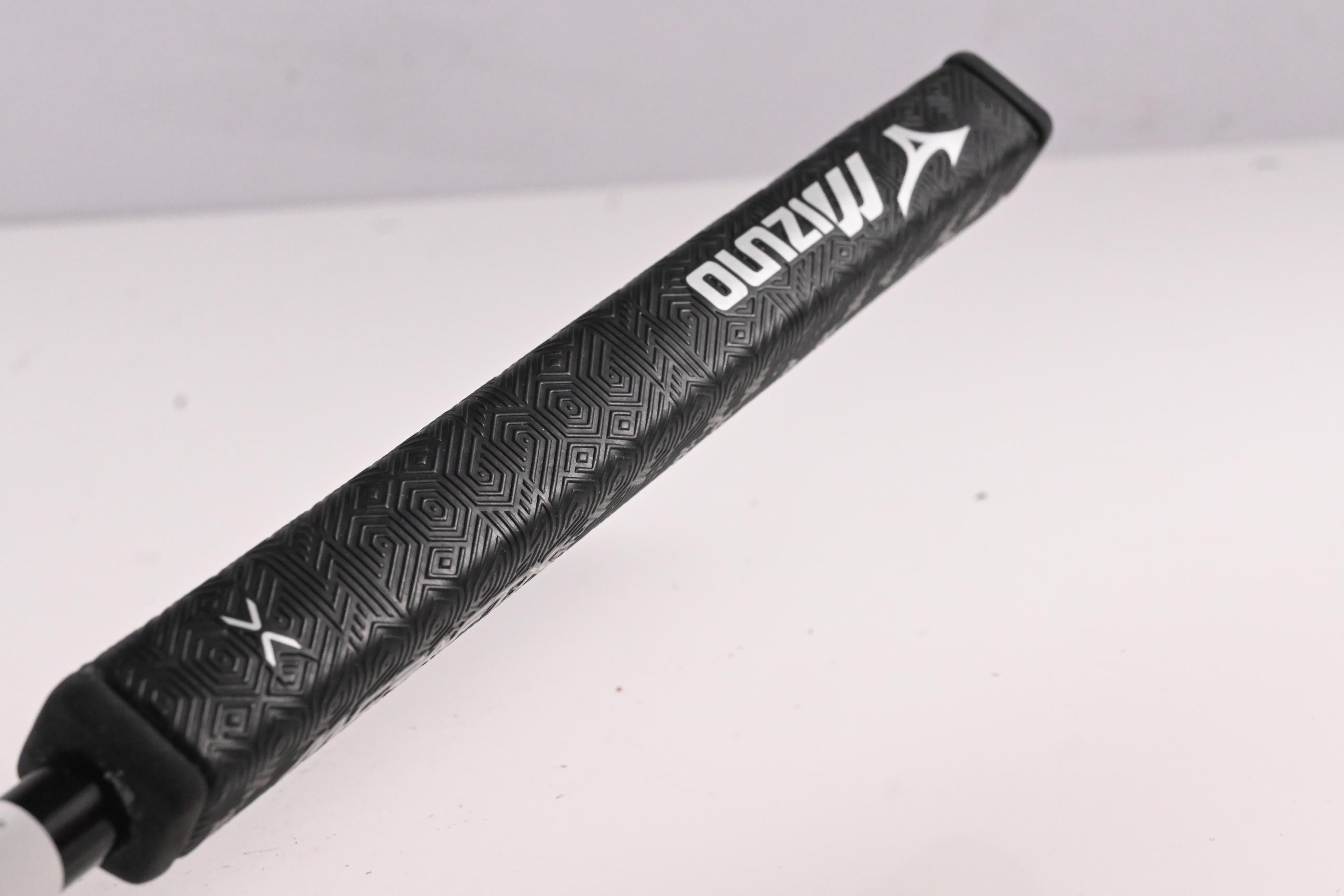 Mizuno M-Craft Black Ion Putter / 33 Inch
