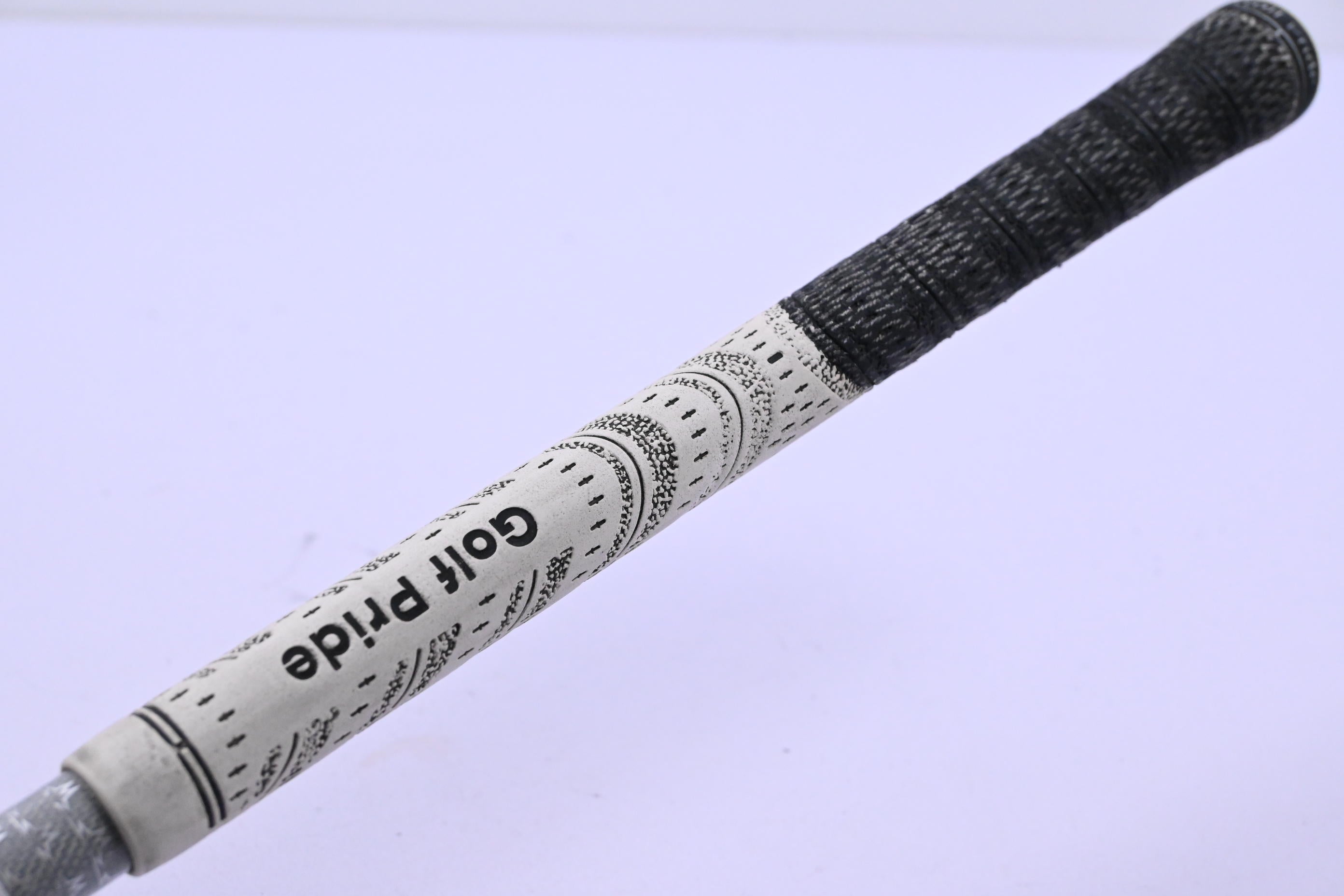Titleist U500 #2 Iron / 17 Degree / X-Flex Tensei AV Raw White 90 Shaft