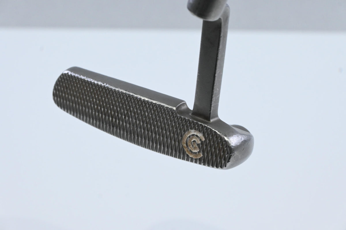 Cleveland Huntington Beach 10 Putter / 33 Inch