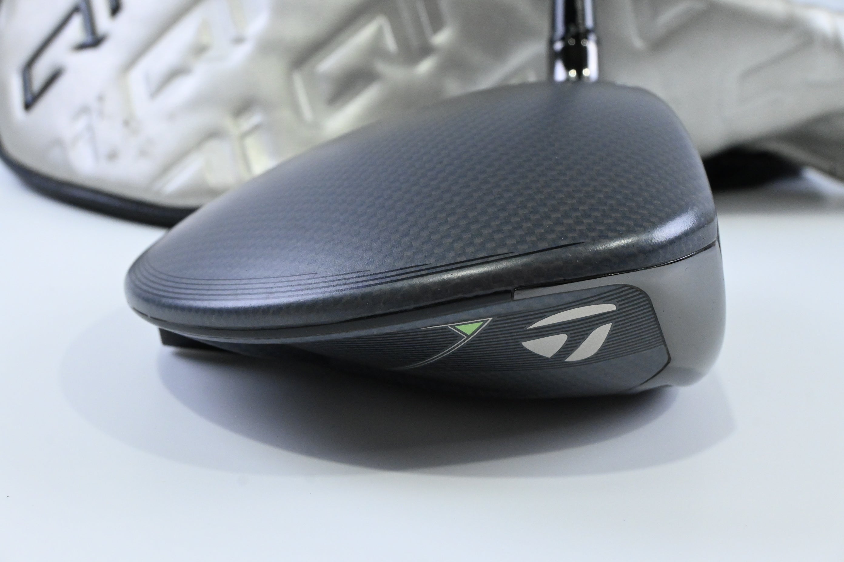 Taylormade Qi35 Driver / 9 Degree / Stiff Flex HZRDUS Smoke Red RDX 60 Shaft