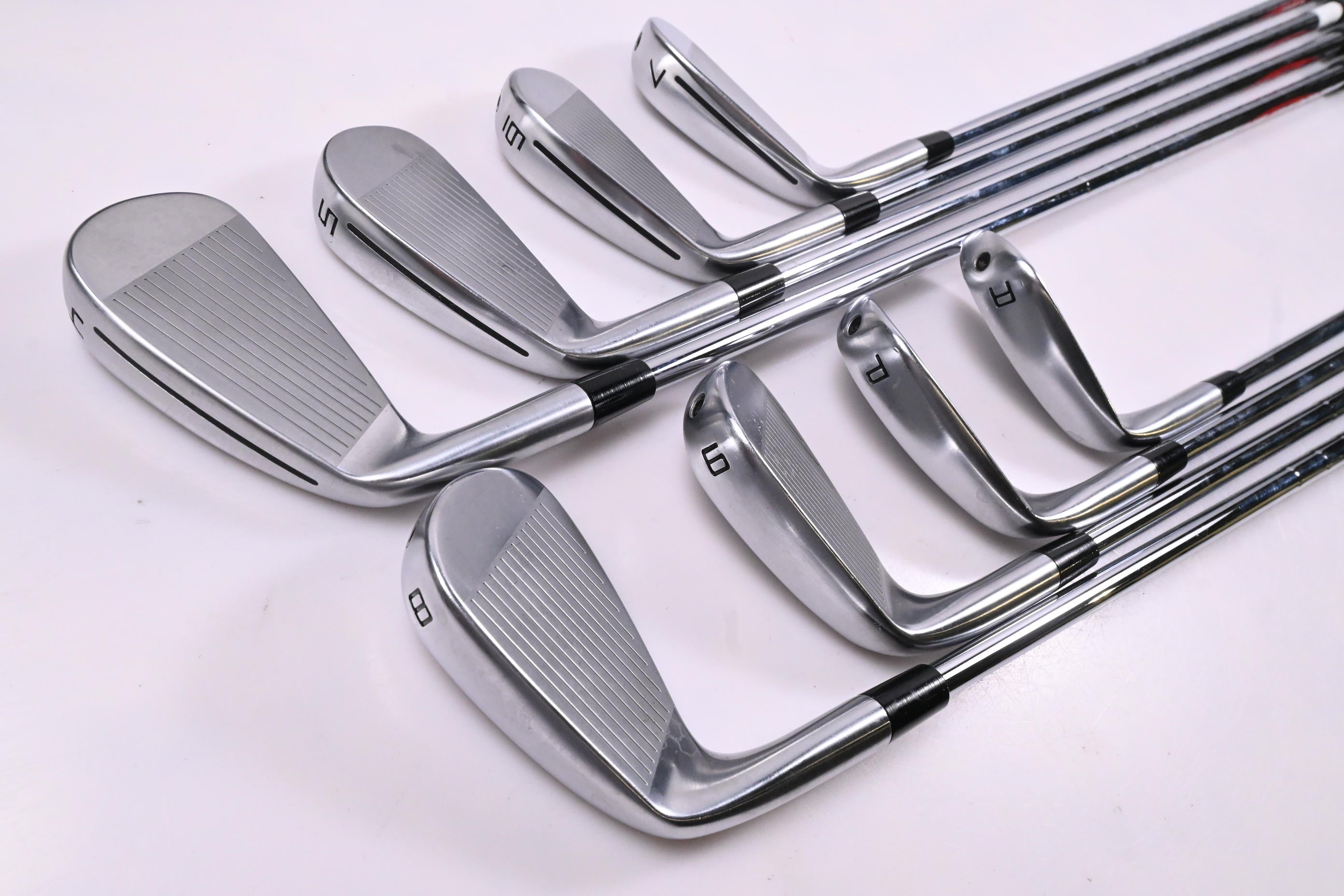 Taylormade P790 2025 Irons / 4-PW+GW / Regular Flex N.S.Pro Modus³ Tour 105