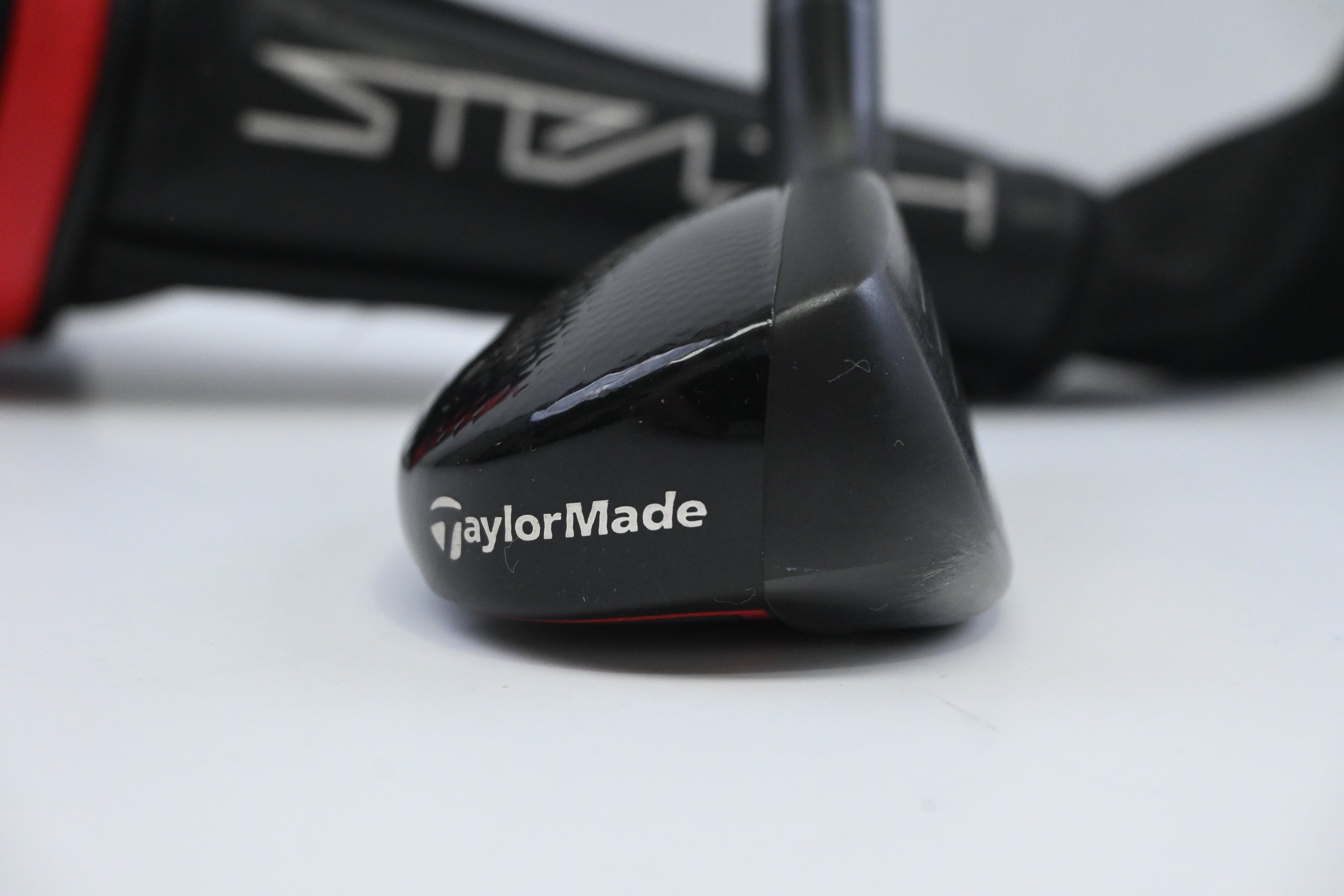 Taylormade Stealth 2 Plus #3 Hybrid / 19.5 Degree / Stiff Flex HZRDUS Smoke RDX