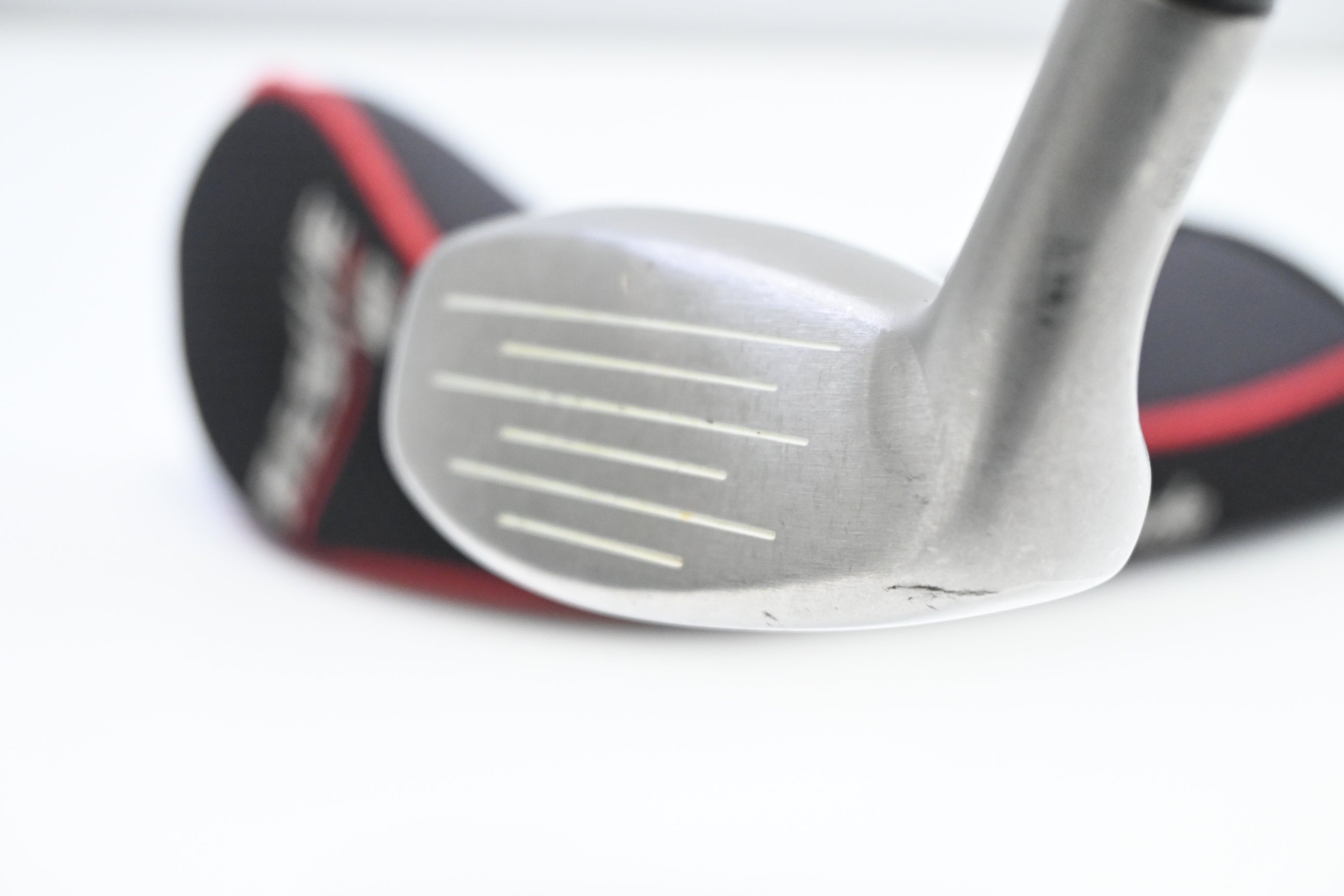 Taylormade Rescue Mid #3 Hybrid / 19 Degree / Stiff Flex Rifle Flighted Shaft