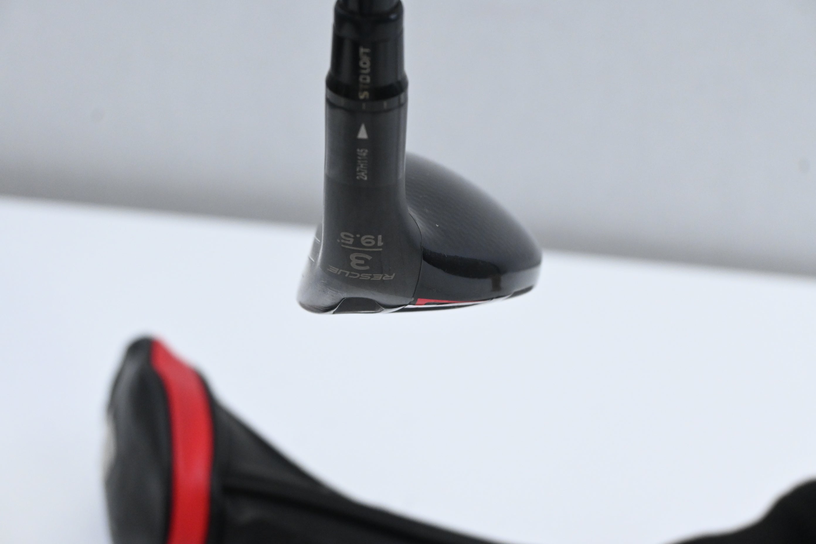 Taylormade Stealth 2 Plus #3 Hybrid / 19.5 Degree / Stiff Flex HZRDUS Smoke RDX