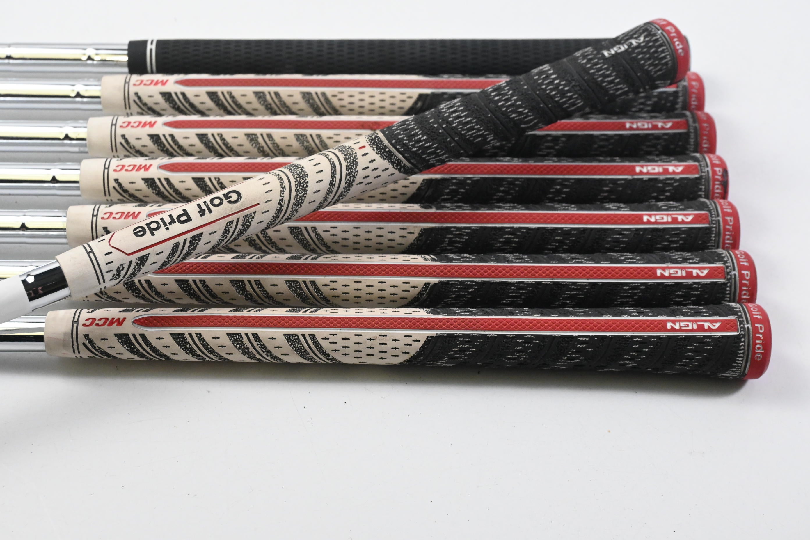 Callaway Paradym X Irons / 5-PW+GW+SW / Regular Flex Elevate MPH 95 Shafts