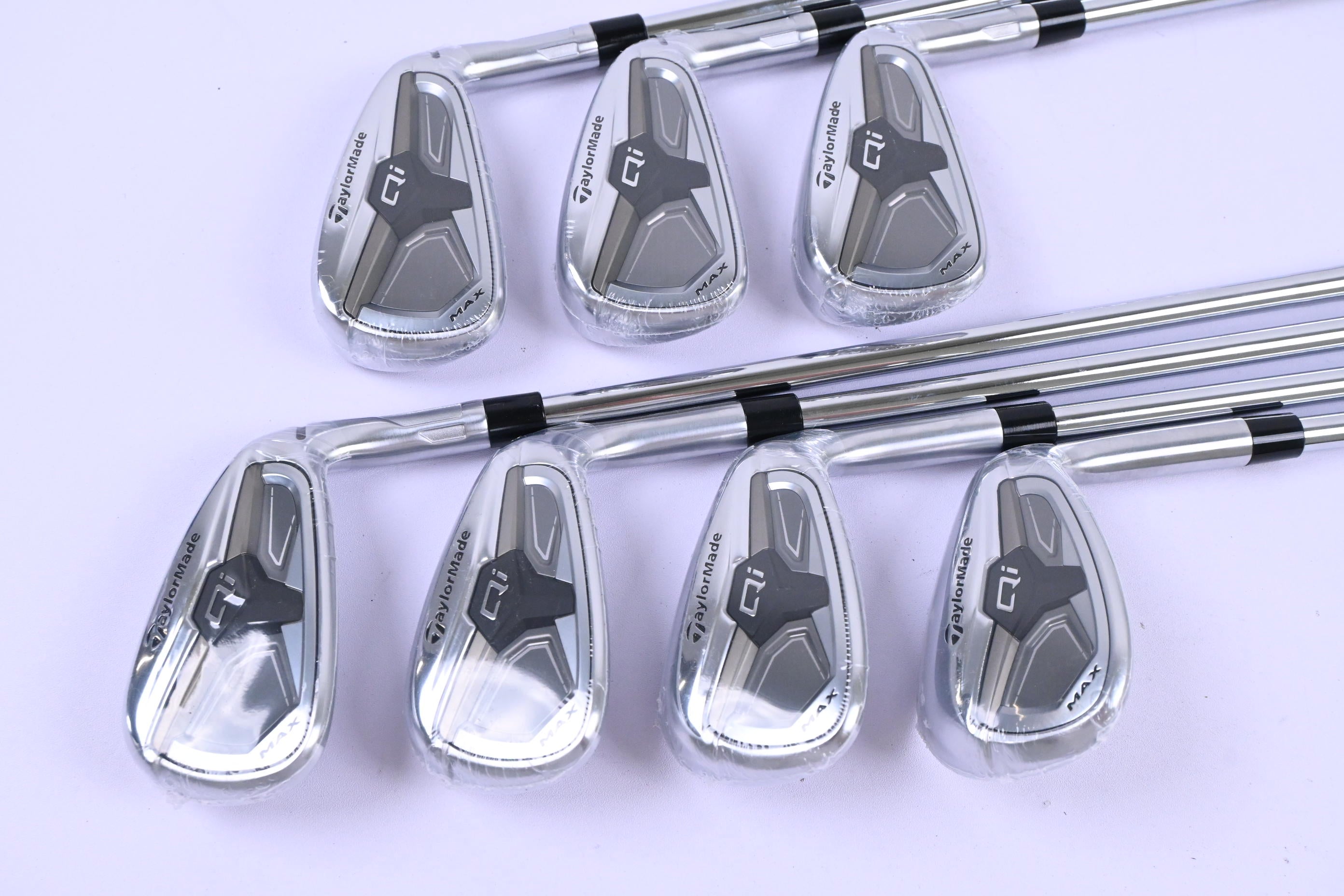 Taylormade Qi Max Irons / 5-PW+SW / Regular Flex KBS Max MT 85 Shafts