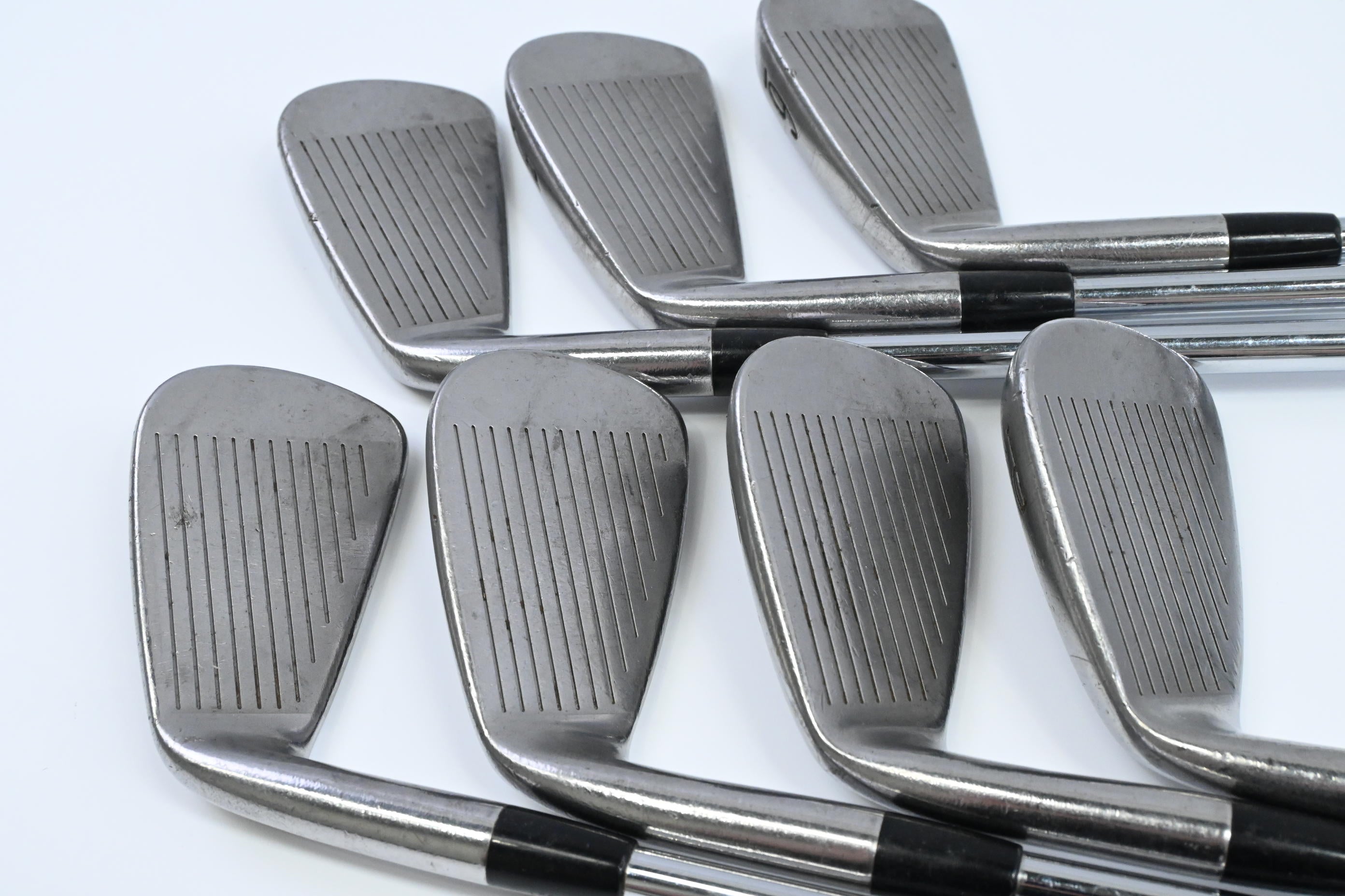 Titleist 704.CB Irons / 4-PW / Regular Flex Dynamic Gold R300 Shafts