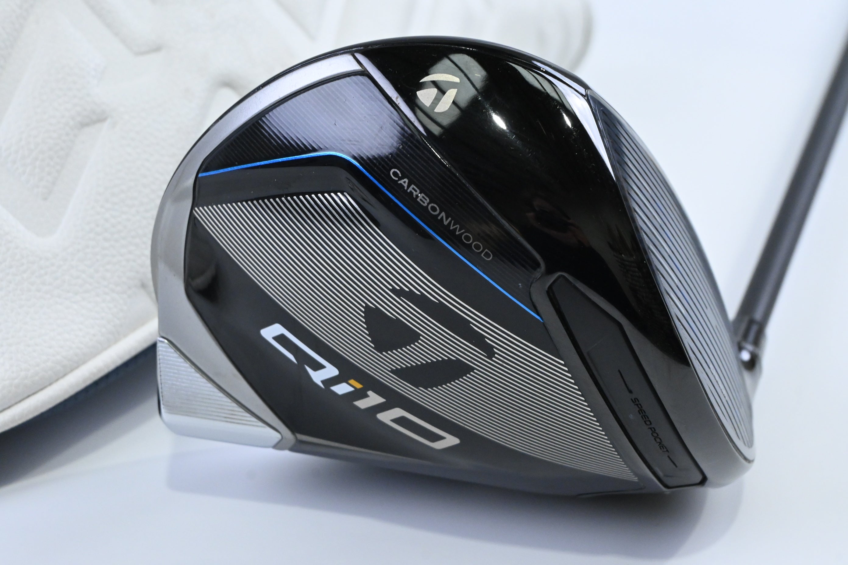 Taylormade Qi10 Driver / 10.5 Degree / Regular Flex Tensei AV Blue Limited 65