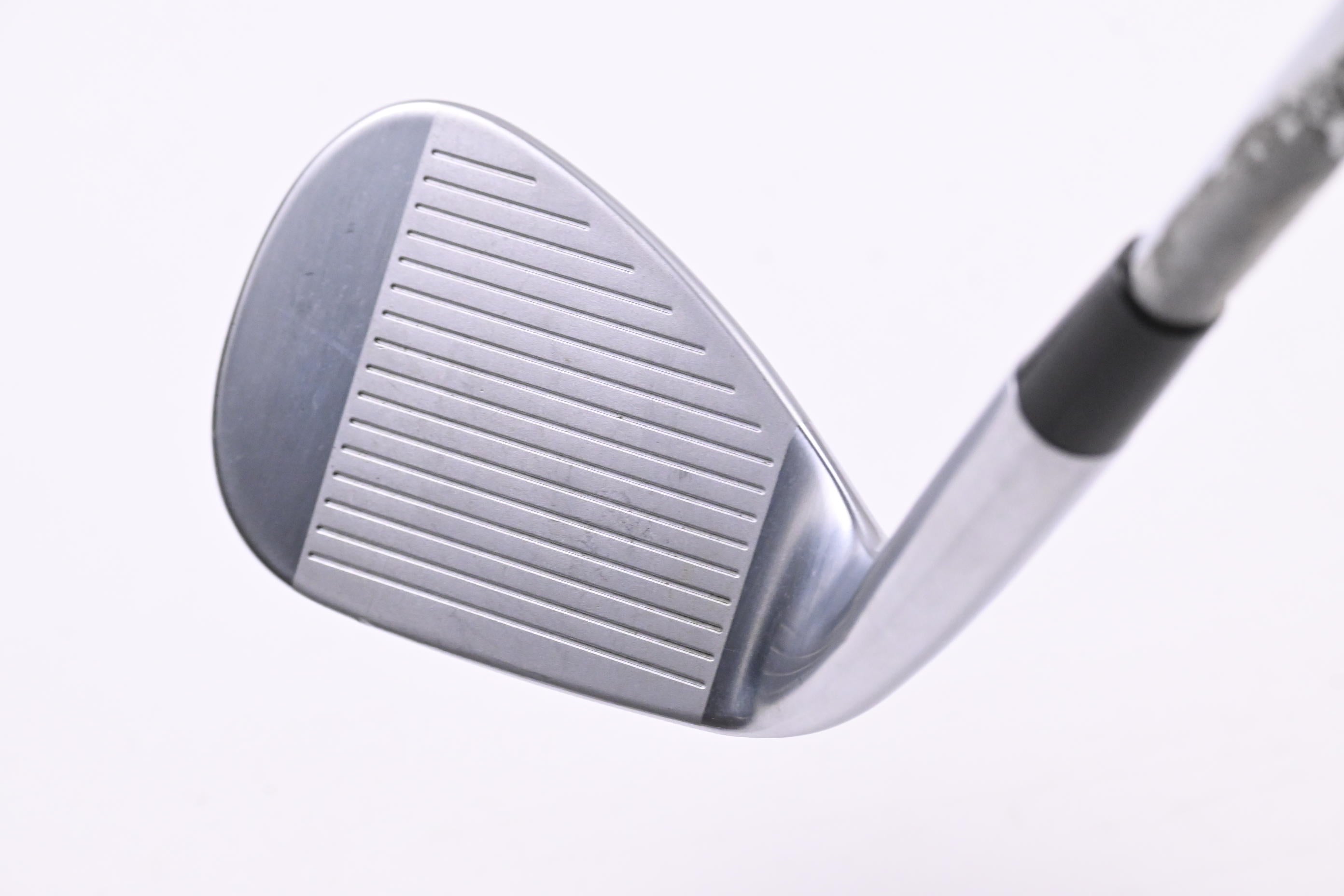 Taylormade Milled Grind Gap Wedge / 52 Degree / Wedge Flex Dynamic Gold Shaft