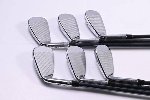 Wilson Staff Model 2024 CB/Blade Irons / 5-PW / Stiff Flex UST Recoil Dart 75