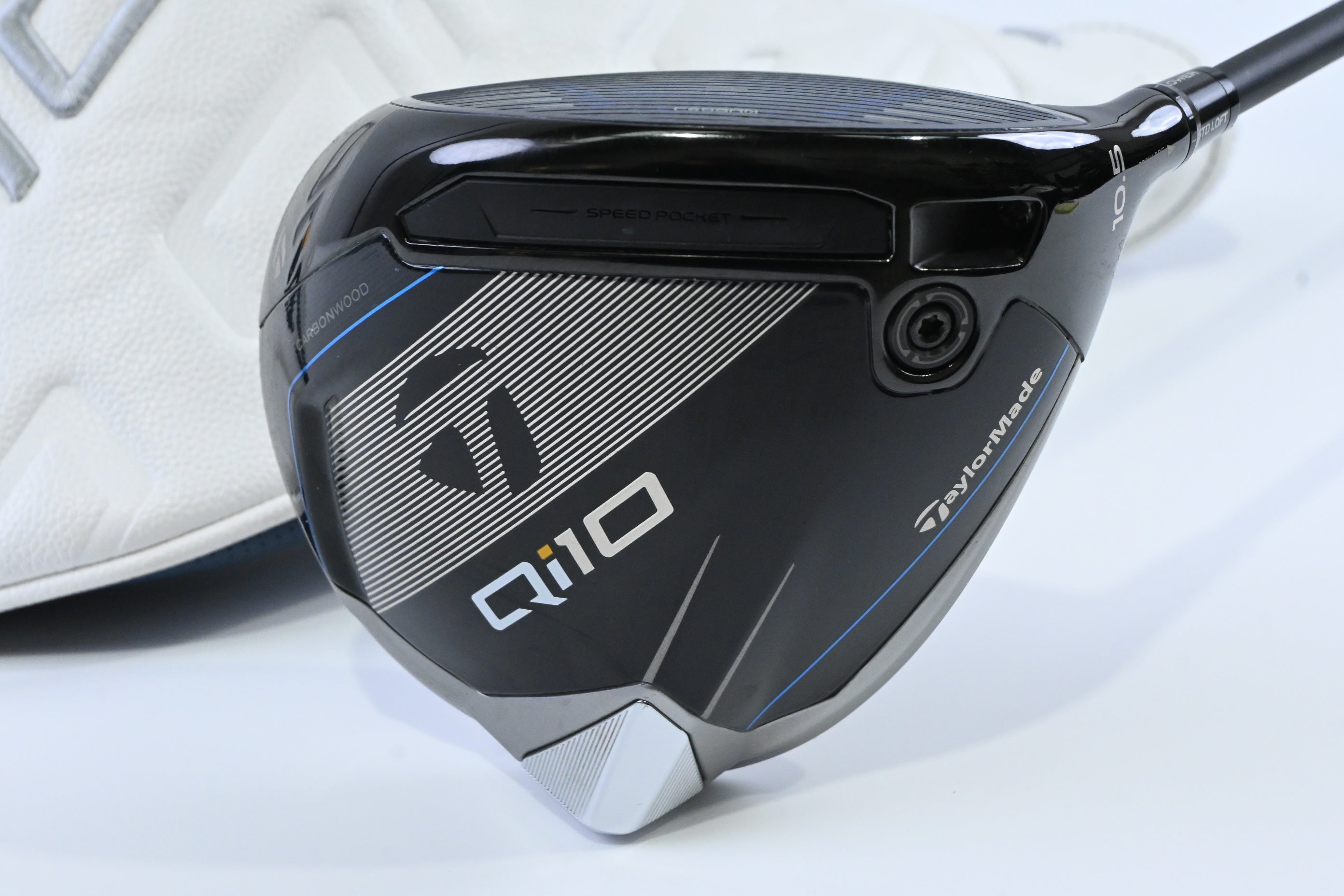 Taylormade Qi10 Driver / 10.5 Degree / Regular Flex Tensei AV Blue Limited 65