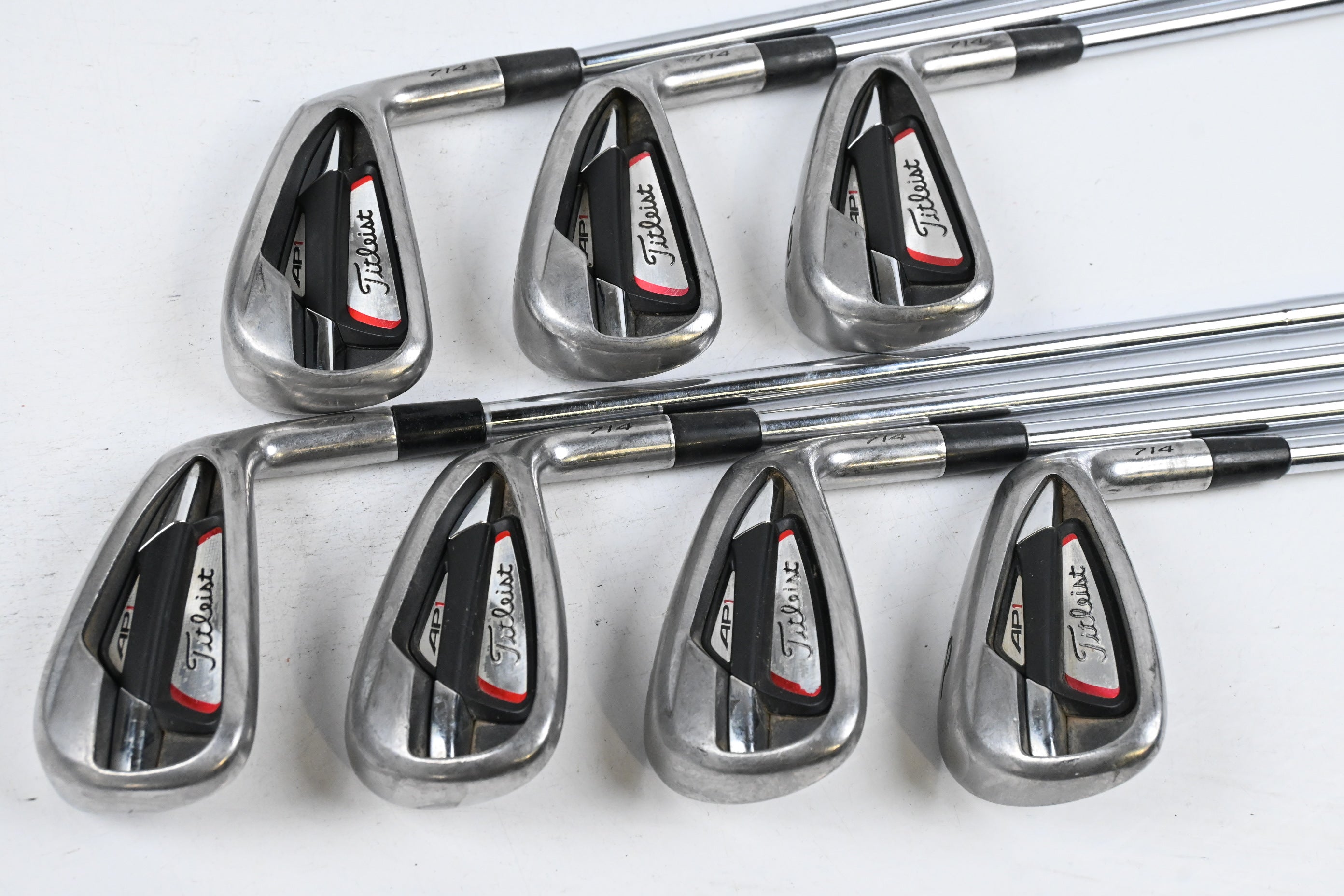 Titleist 714 AP1 Irons / 4-PW / Regular Flex Dynamic Gold R300 95 Shafts