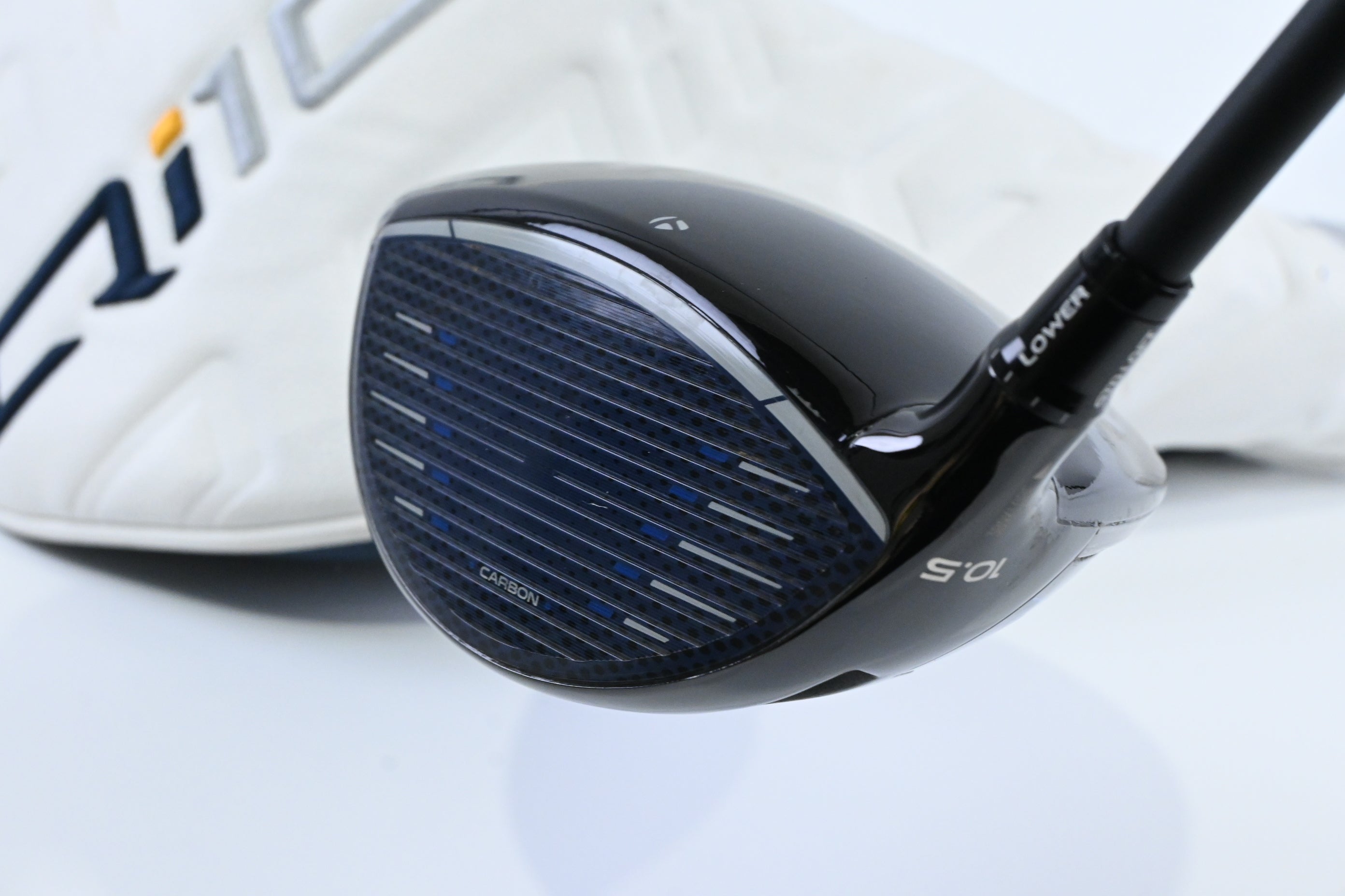 Taylormade Qi10 Driver / 10.5 Degree / Regular Flex Tensei AV Blue Limited 65