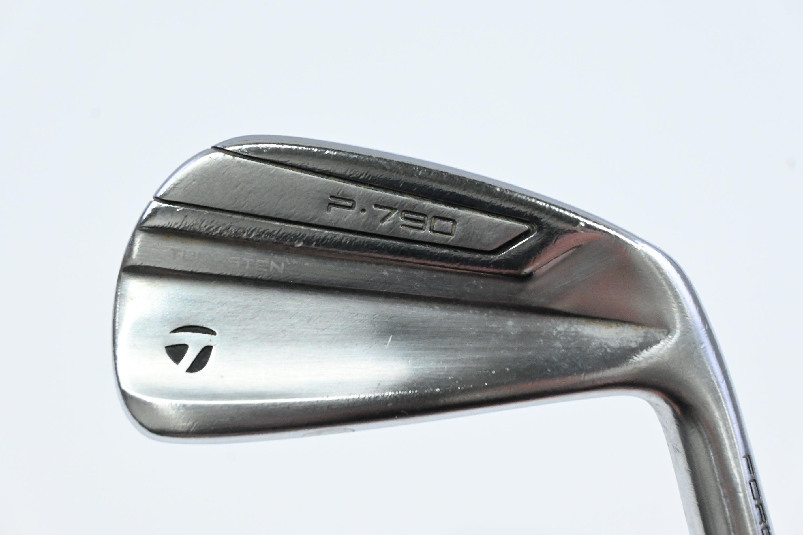 Taylormade P790 2019 #4 Iron / 21 Degree / Stiff Flex Dynamic Gold 105 S300