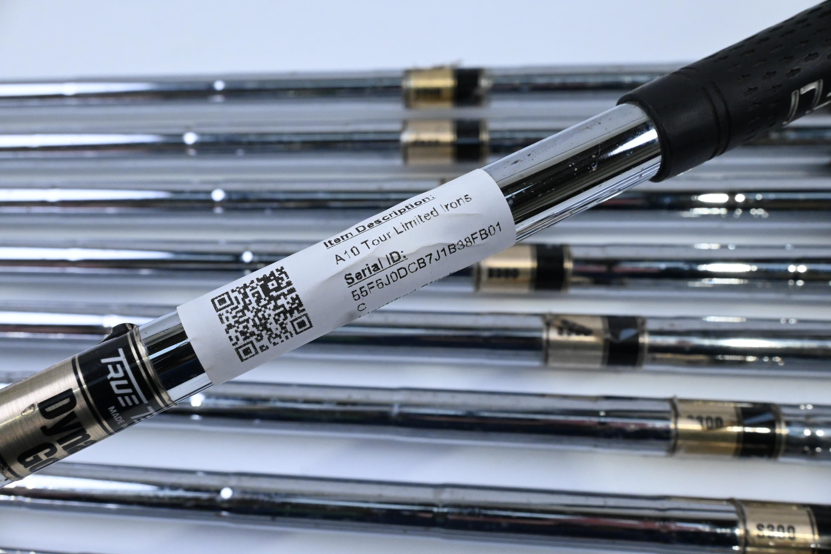 Maxfli A10 Tour Limited Irons / 3-PW+SW / Stiff Flex Dynamic Gold S300 Shafts