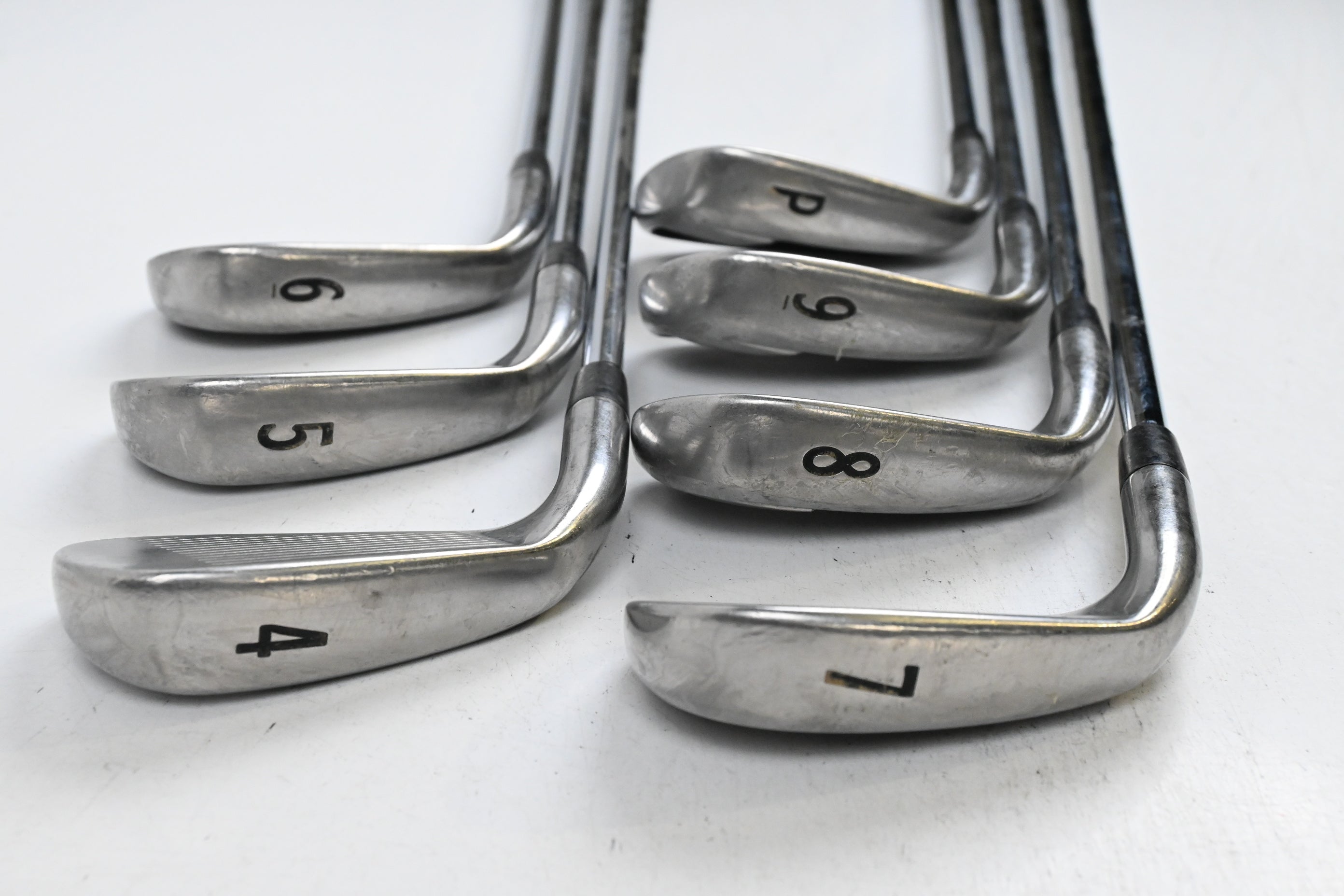 Titleist 714 AP1 Irons / 4-PW / Regular Flex Dynamic Gold R300 95 Shafts