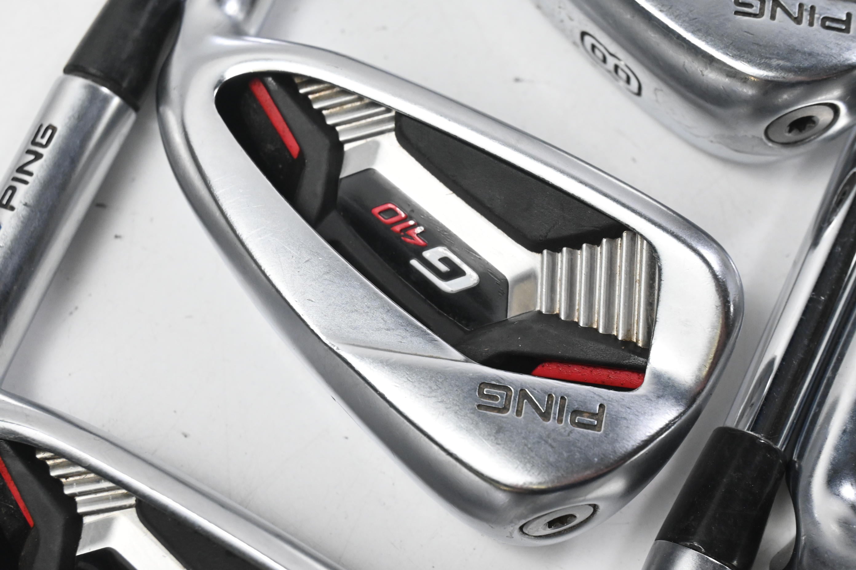 Ping G410 Irons / 6-PW+SW / Blue Dot / Regular+ Flex Project X LZ 115 Shafts