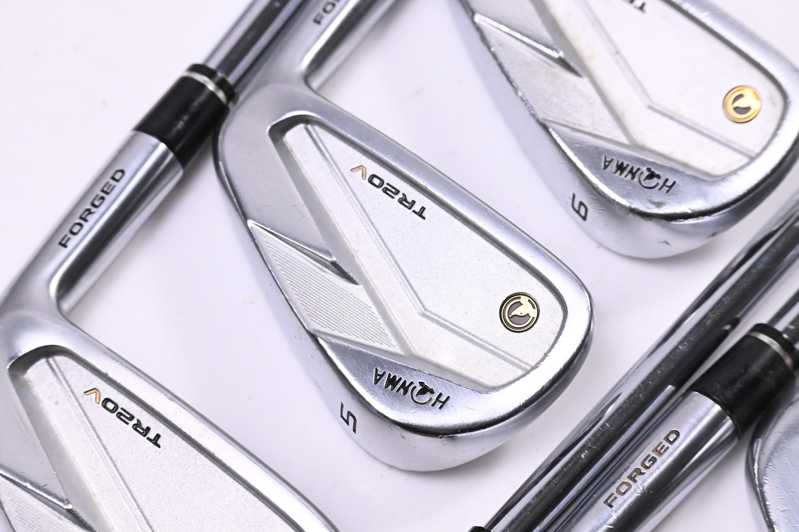 Honma TR20 V Irons / 4-PW / Stiff Flex N.S.Pro Modus³ Tour 105 Shafts