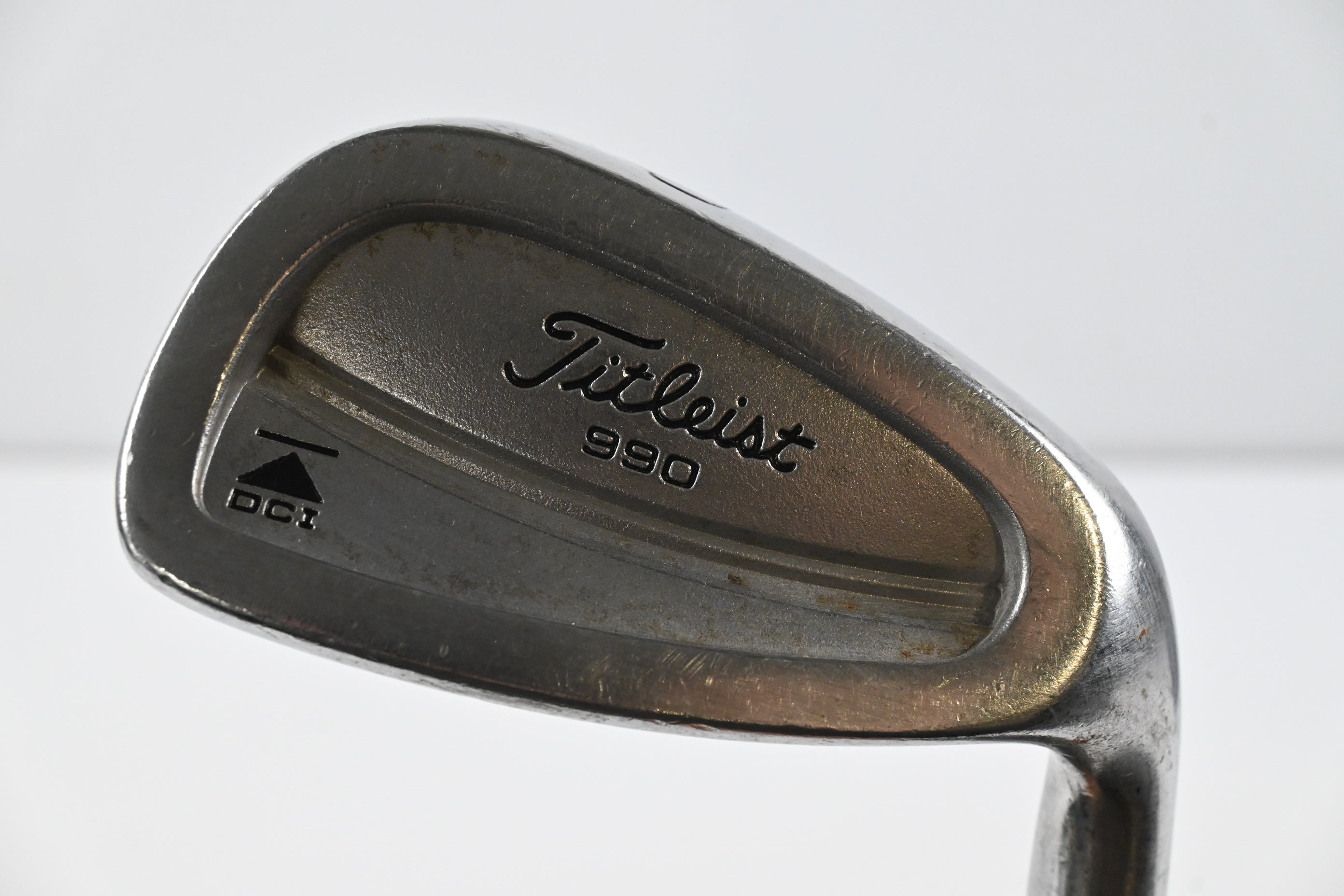 Titleist DCI 990 Pitching Wedge / 49 Degree / Stiff Flex Dynamic Gold S300 Shaft