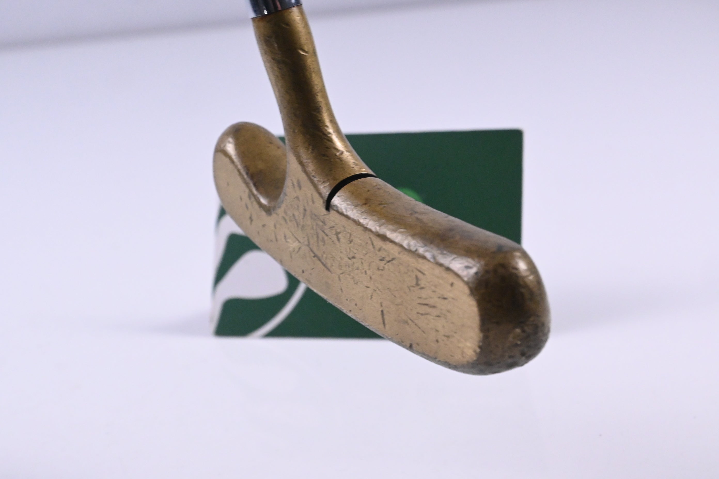 Acushnet Bullseye Putter / 35 Inch