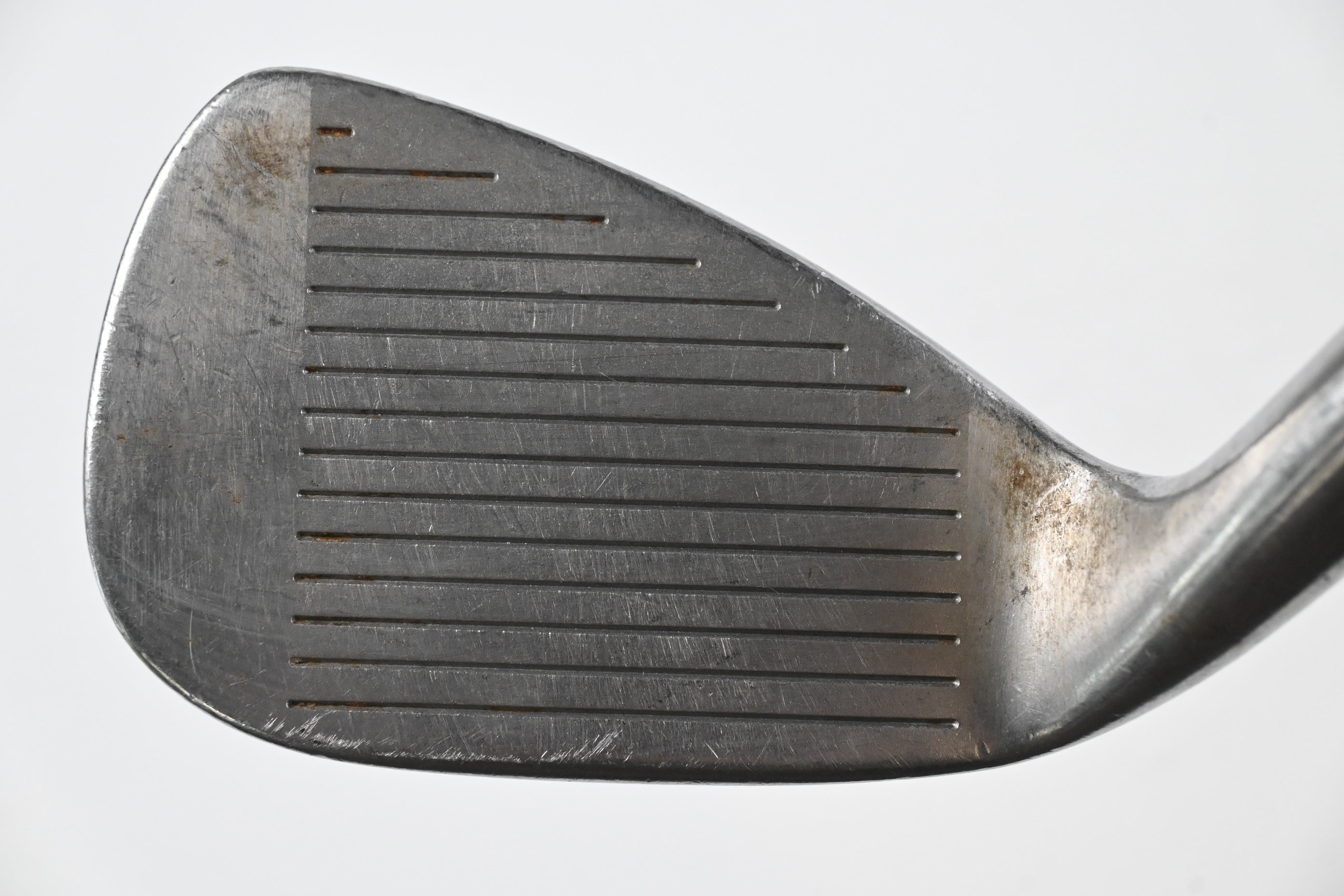 Titleist DCI 990 Pitching Wedge / 49 Degree / Stiff Flex Dynamic Gold S300 Shaft