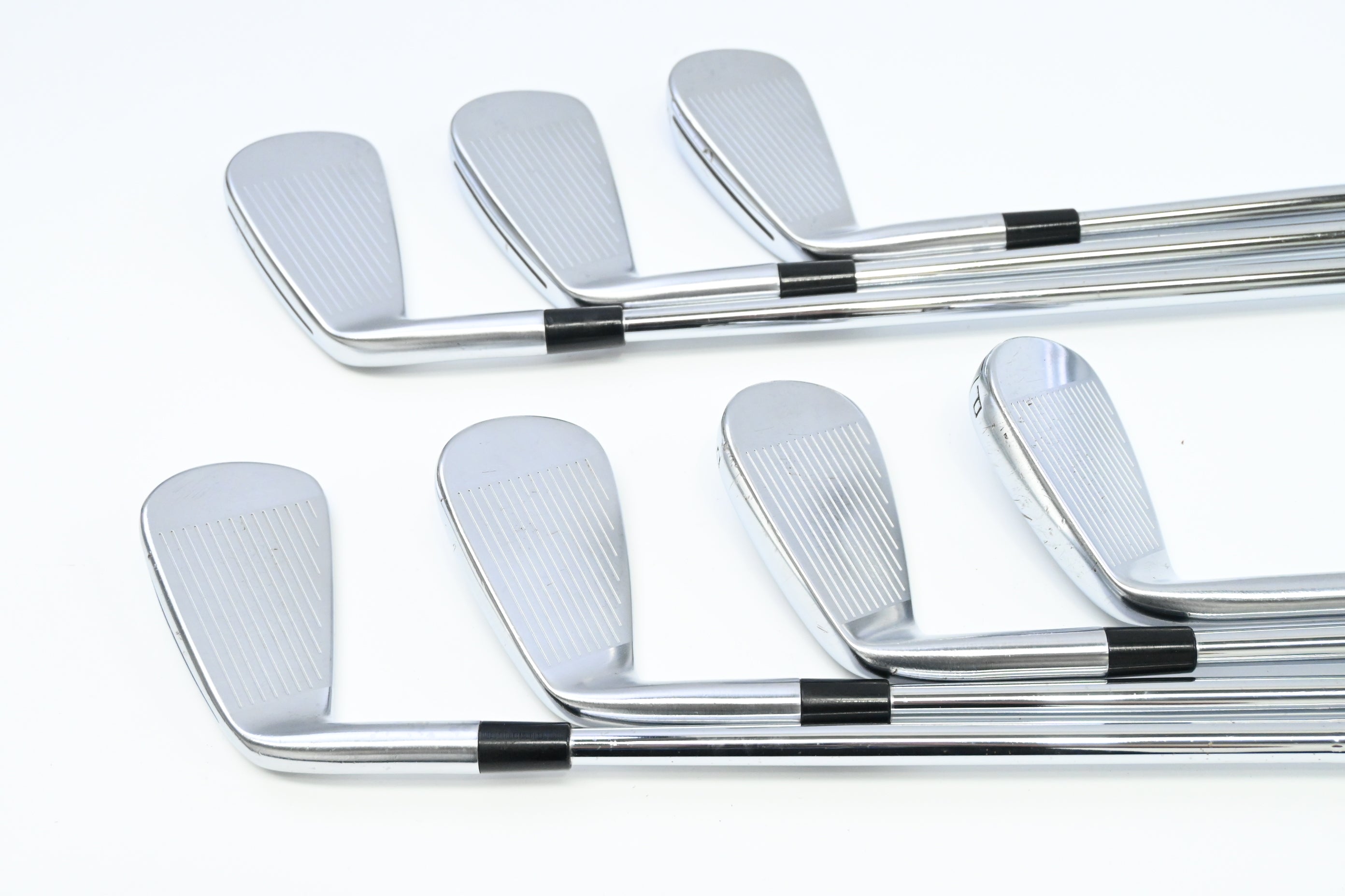 Taylormade P790 2019 Irons / 4-PW / Stiff Flex Dynamic Gold 105 S300 Shafts