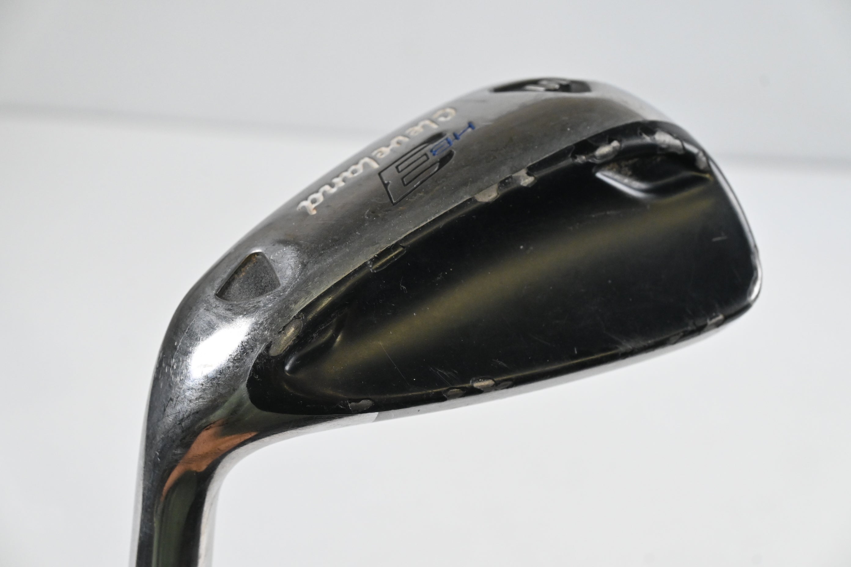 Left Hand Cleveland HB3 Sand Wedge / 55 Degree / Regular Flex Ultralite 65 Shaft