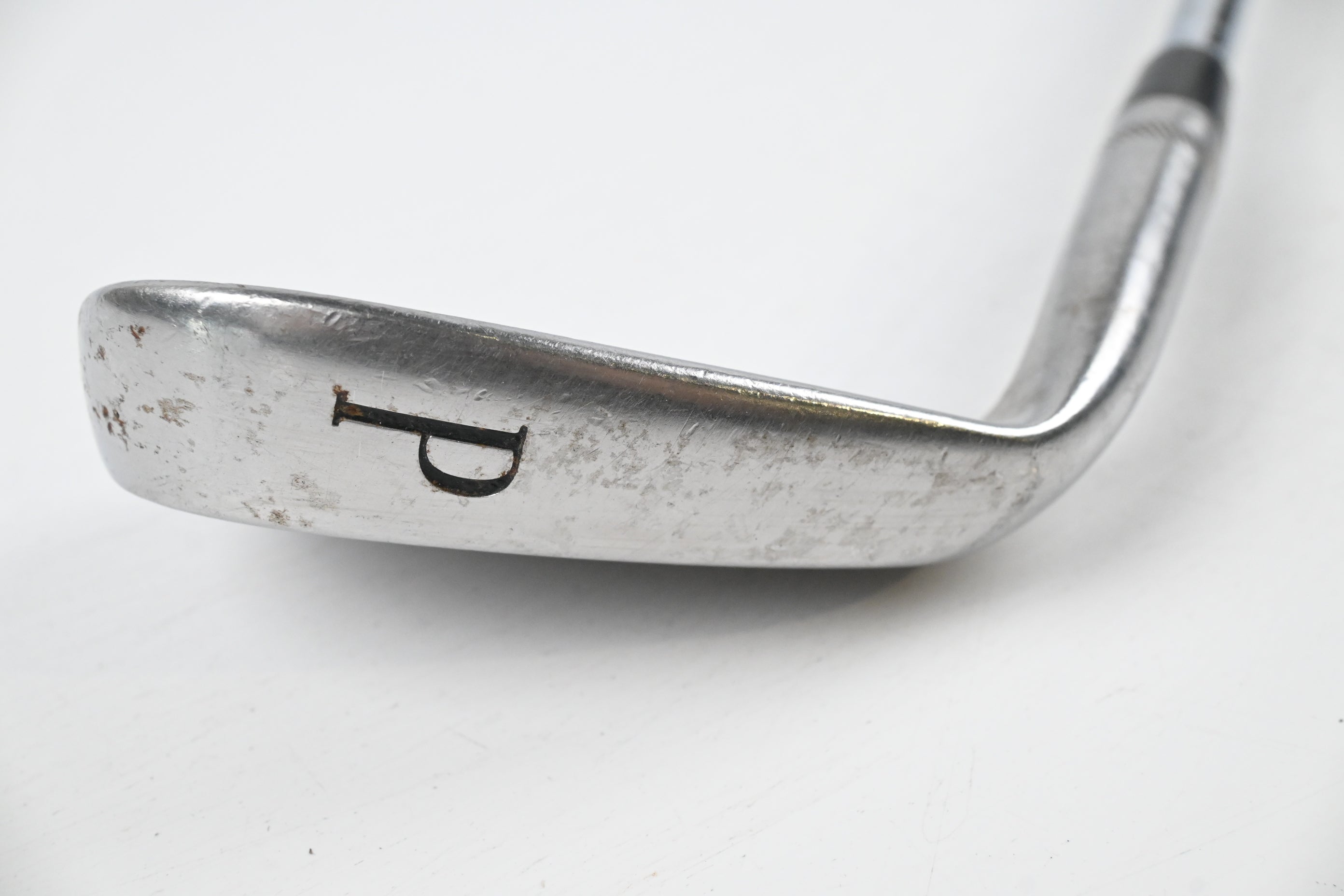 Titleist DCI 990 Pitching Wedge / 49 Degree / Stiff Flex Dynamic Gold S300 Shaft
