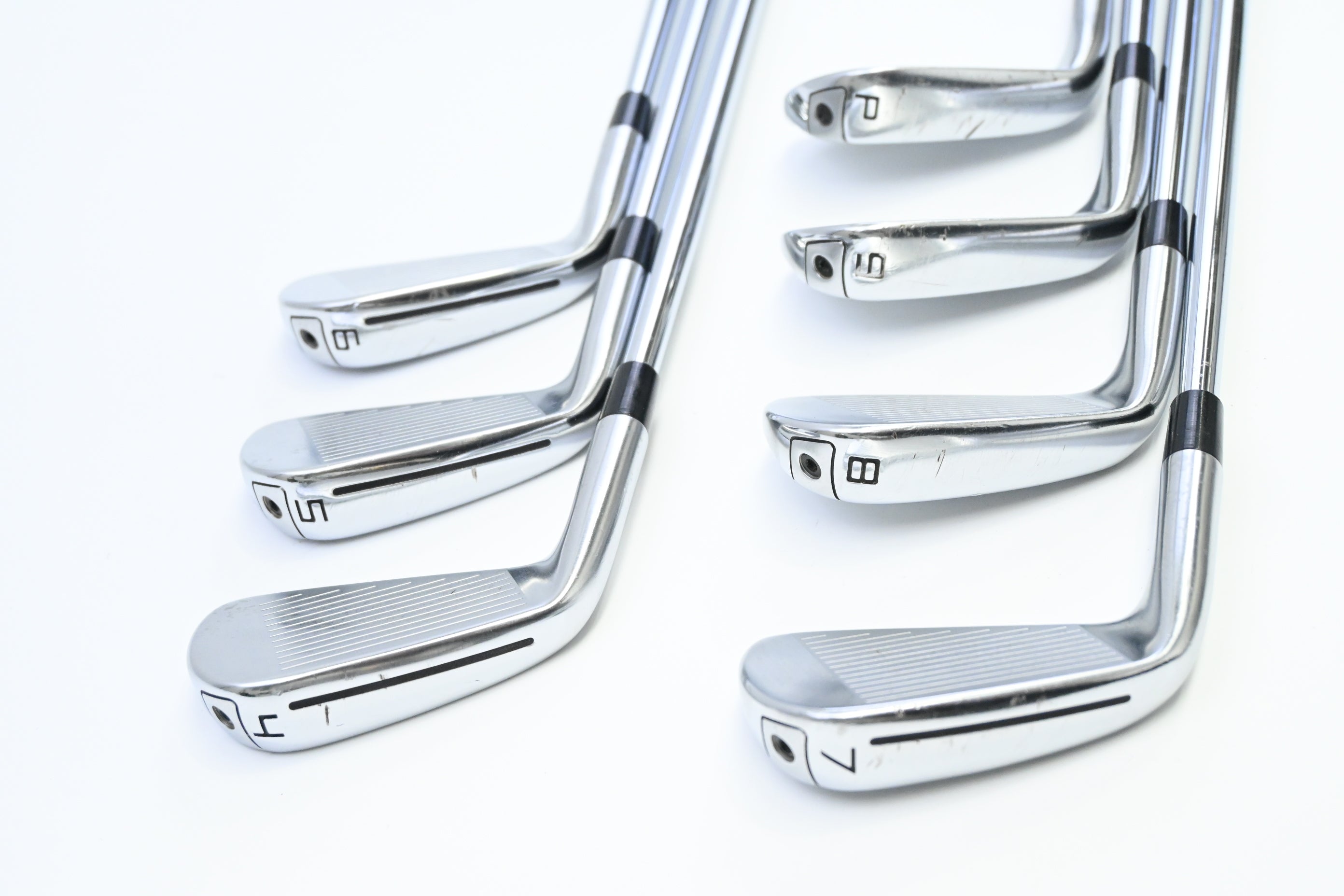 Taylormade P790 2019 Irons / 4-PW / Stiff Flex Dynamic Gold 105 S300 Shafts
