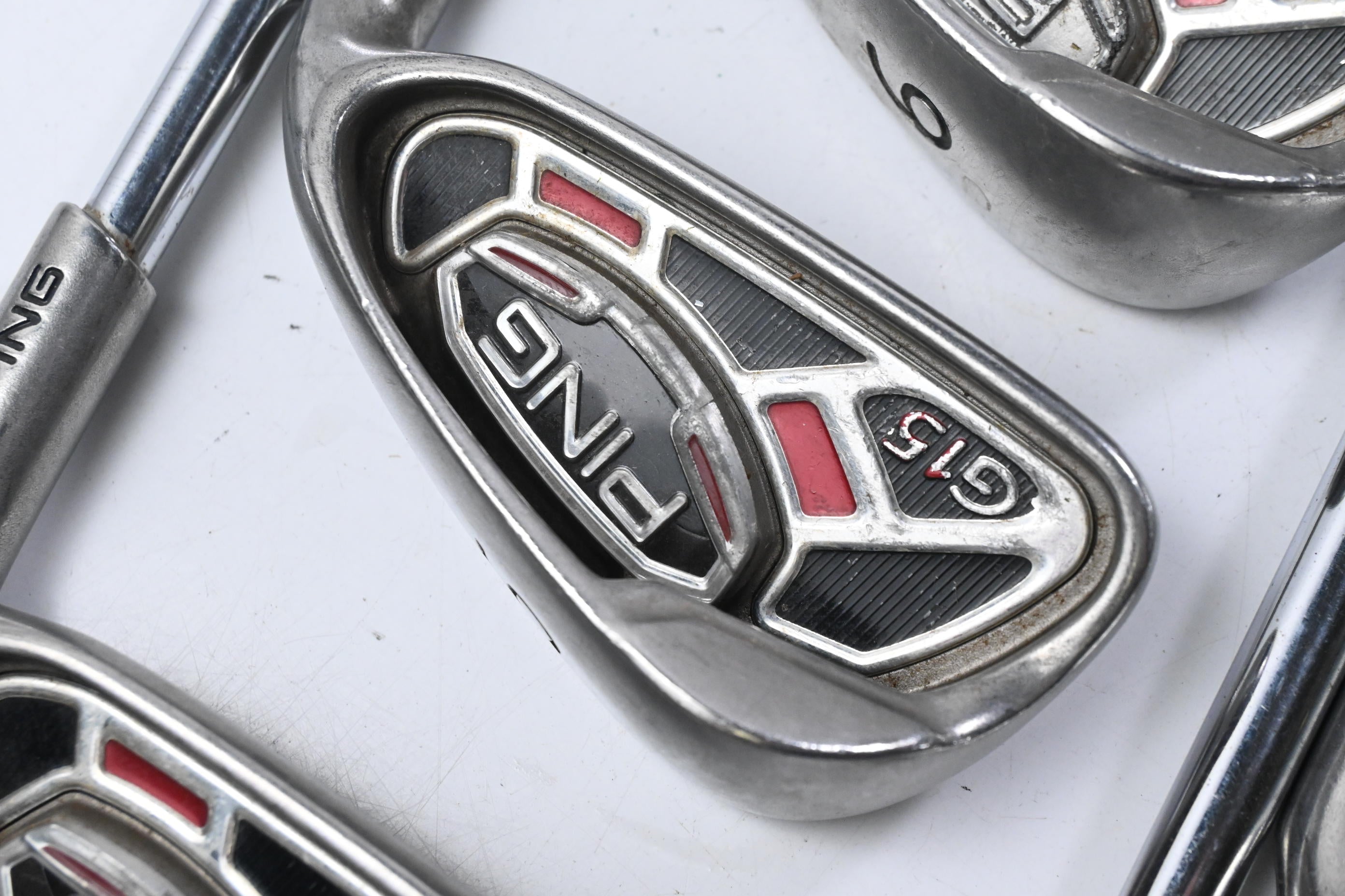 Ping G15 Irons / 4-PW+SW / Yellow Dot / Regular Flex Ping AWT Shafts