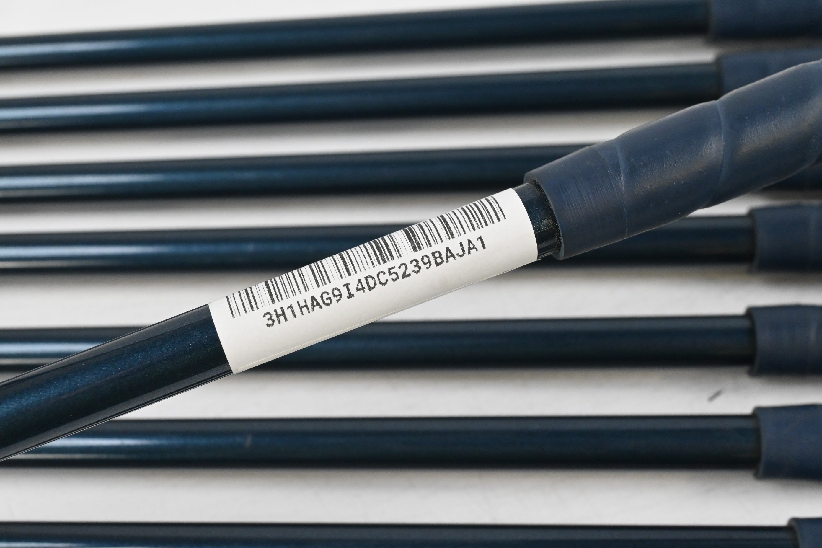 Seal SL 207 Irons / 3-PW+SW / Stiff Flex Seal-Carbon Shafts