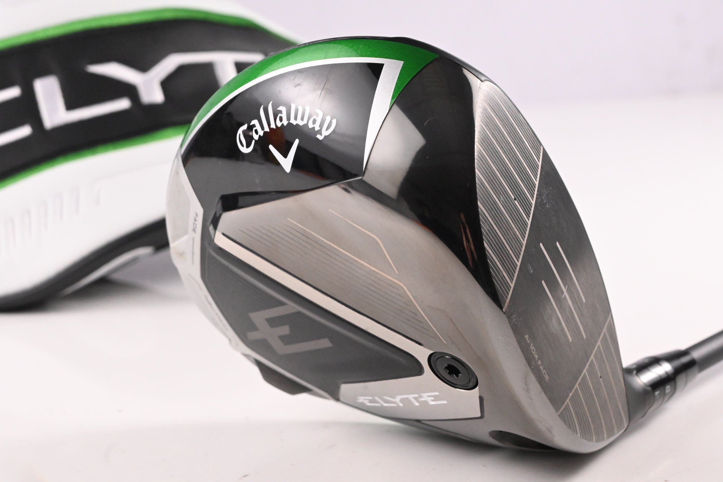 Callaway Elyte Driver / 10.5 Degree / Regular Flex Vanquish 4 Shaft