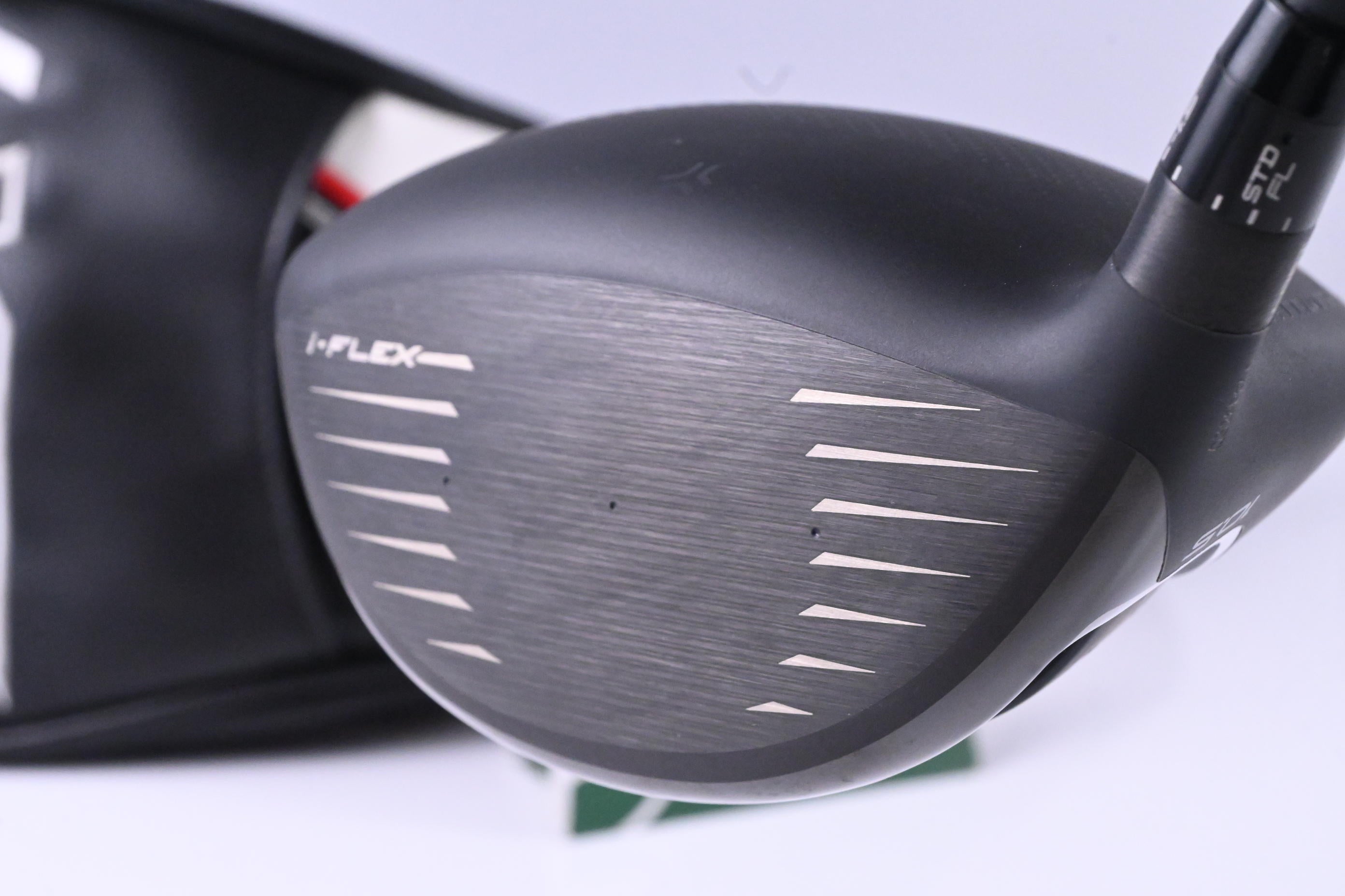 Srixon ZXi Driver / 10.5 Degree / Stiff Flex HZRDUS Black Gen 5 60