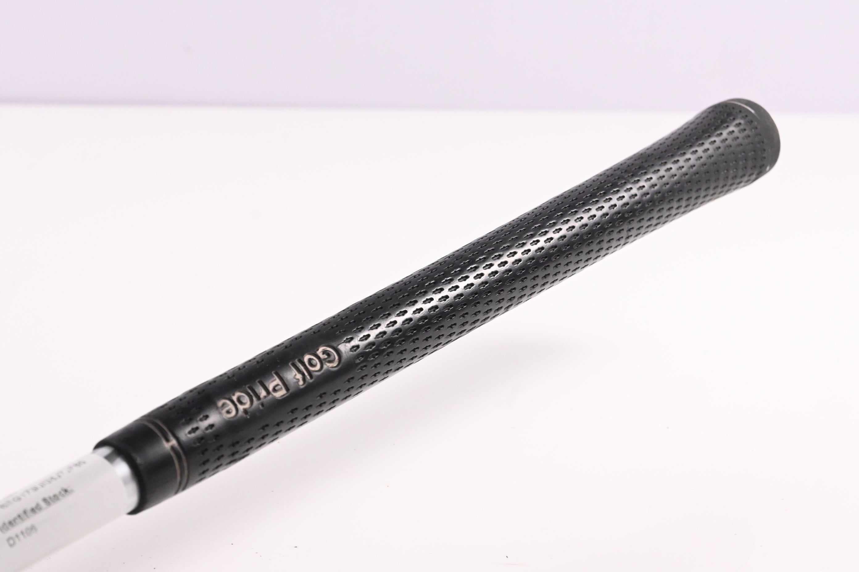 Taylormade R11 Driver / 9 Degree / Stiff Flex Project X PXv Shaft