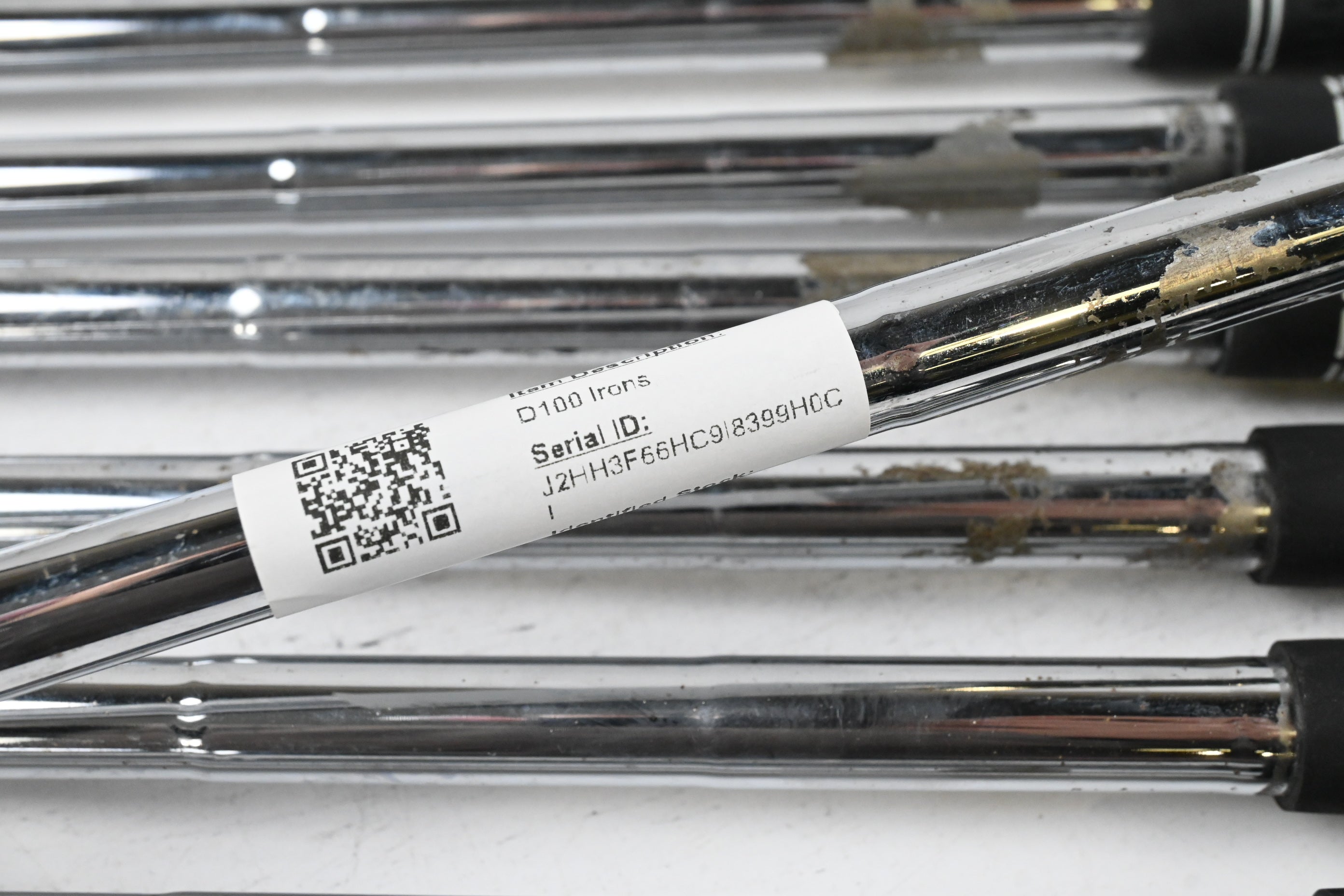 Wilson D100 Irons / 5-PW+SW / Uniflex Steel Shafts