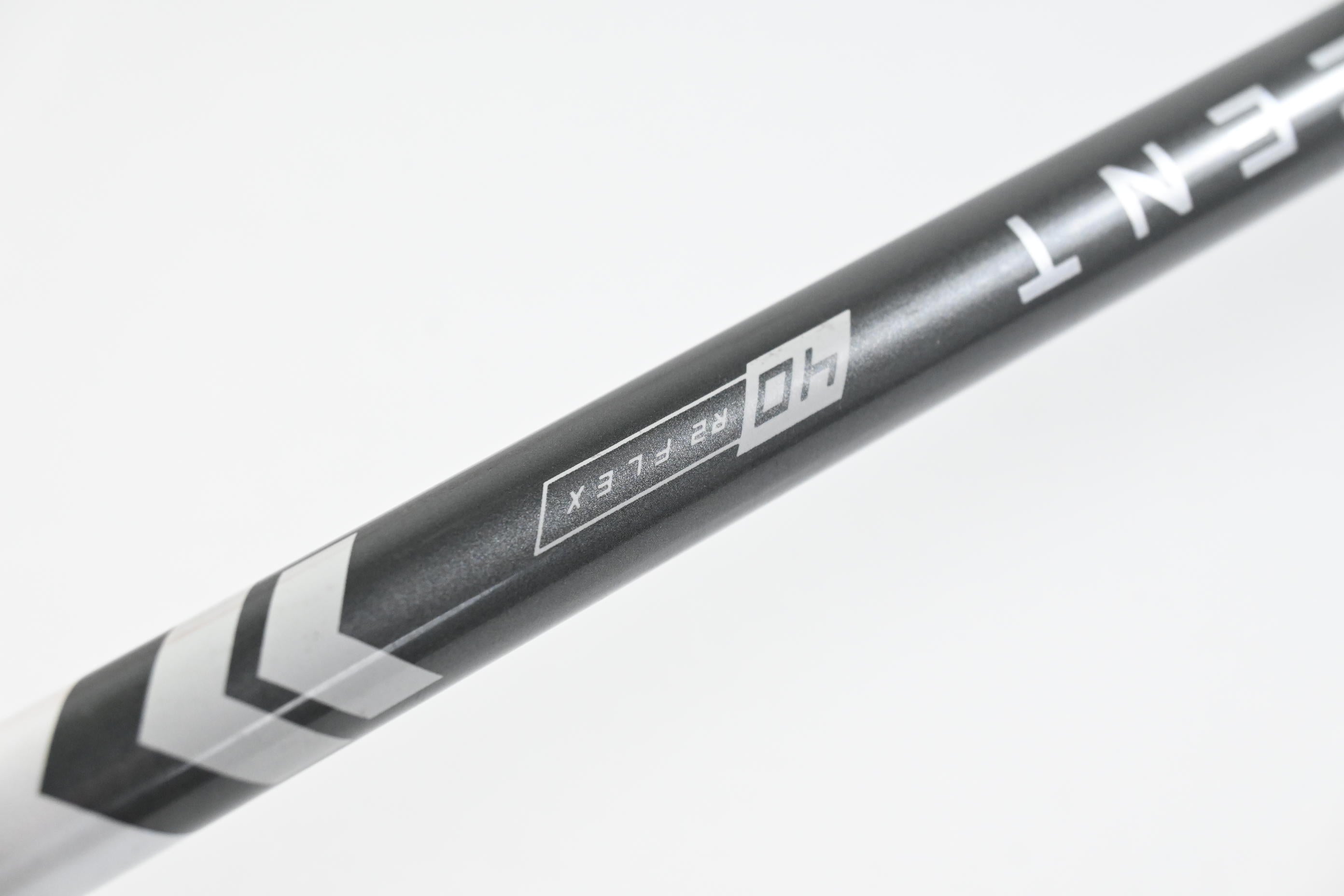 Mizuno ST-X 220 Driver (2022) / 10.5 Degree / Senior Flex Aldila Ascent 40 Shaft