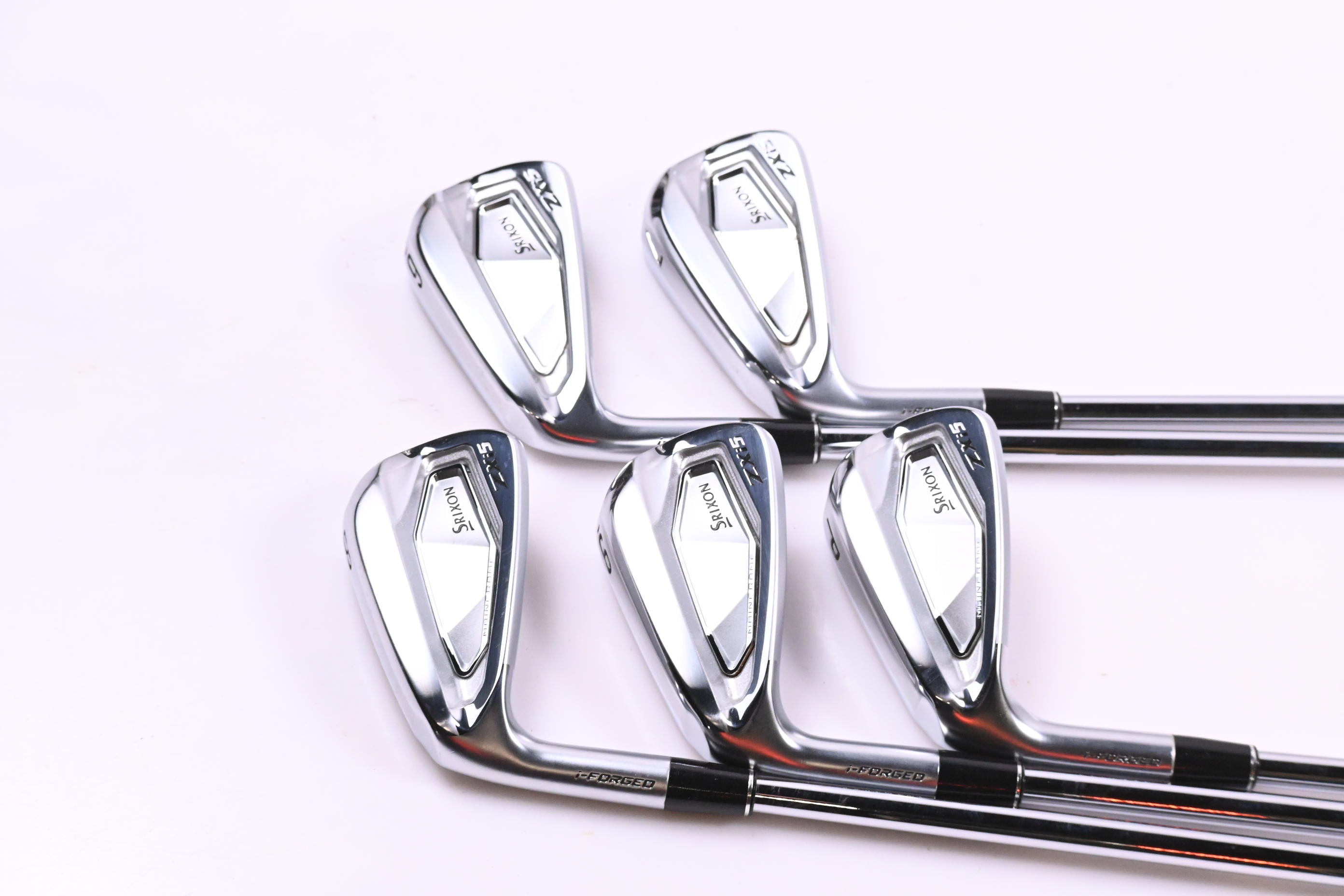 Left Hand Srixon ZXi5 Irons / 6-PW / Regular Flex NS Pro 950 GH NEO Shafts