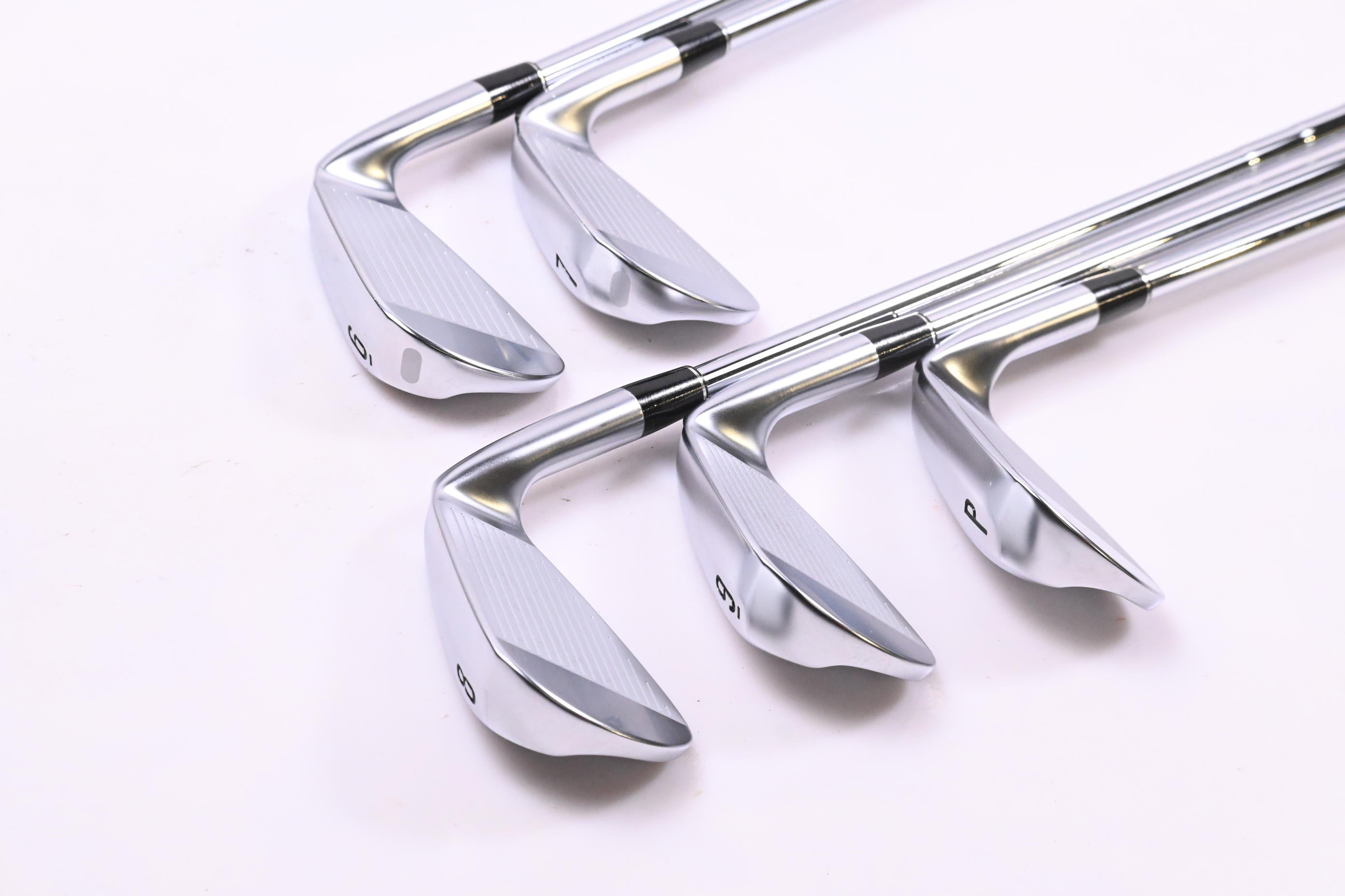 Left Hand Srixon ZXi5 Irons / 6-PW / Regular Flex NS Pro 950 GH NEO Shafts